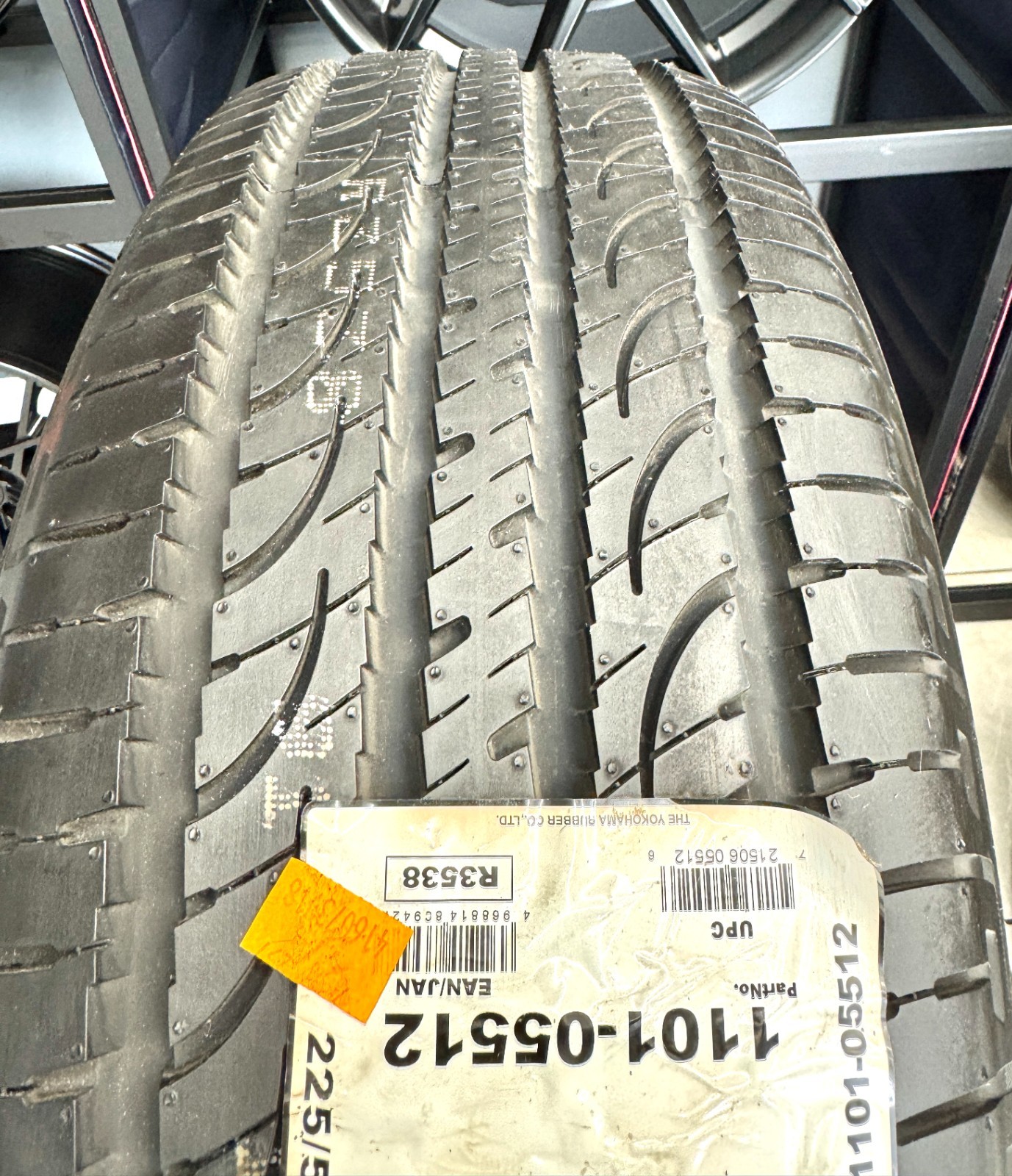 SET (4) 225/55R19 99V Yokohama Geolandar CV G055 NEW/32.