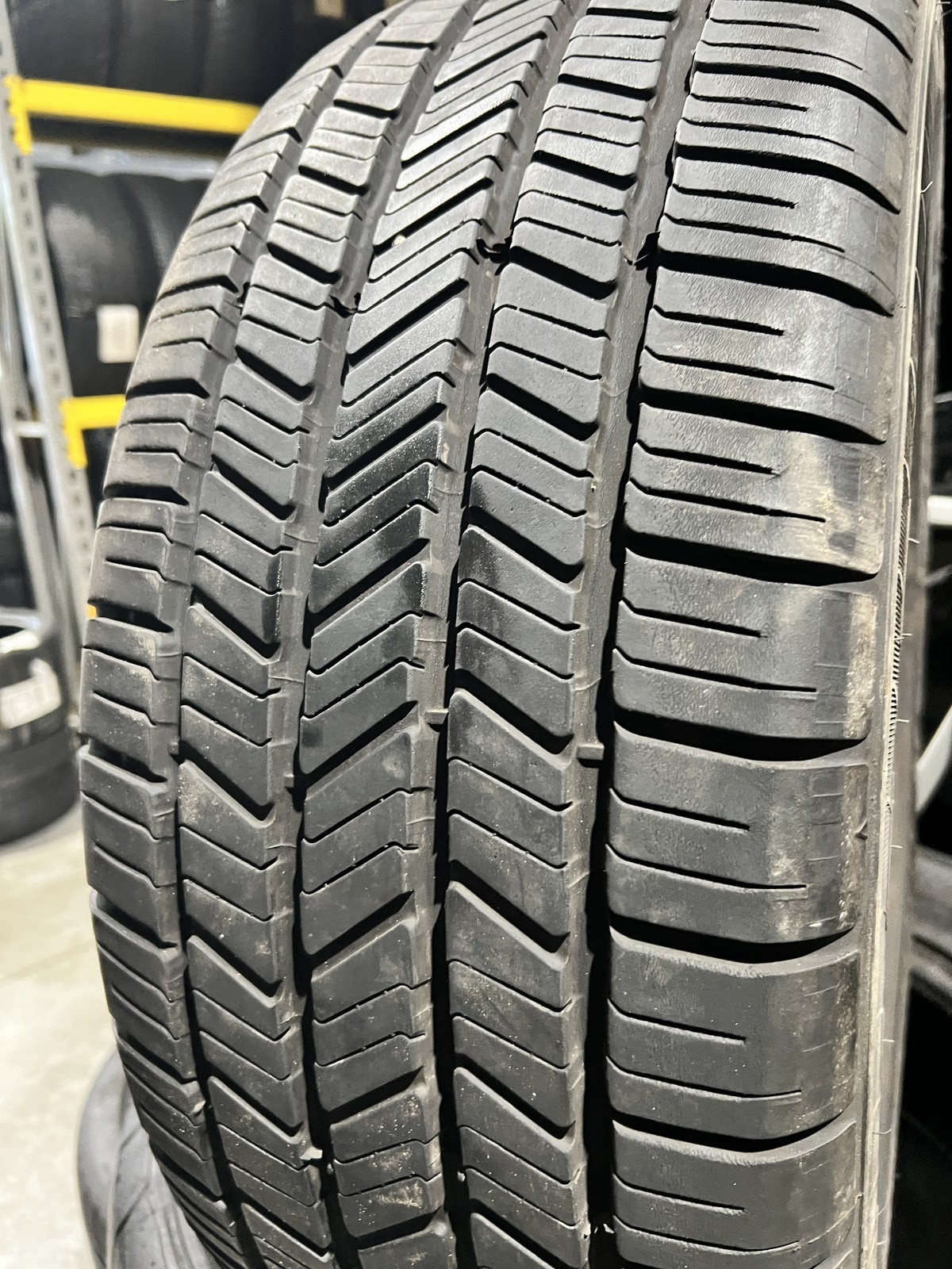 1 Tire Goodyear Eagle LS-2 275/55R20 111S DOT.0625 9.75/32 NO Patch