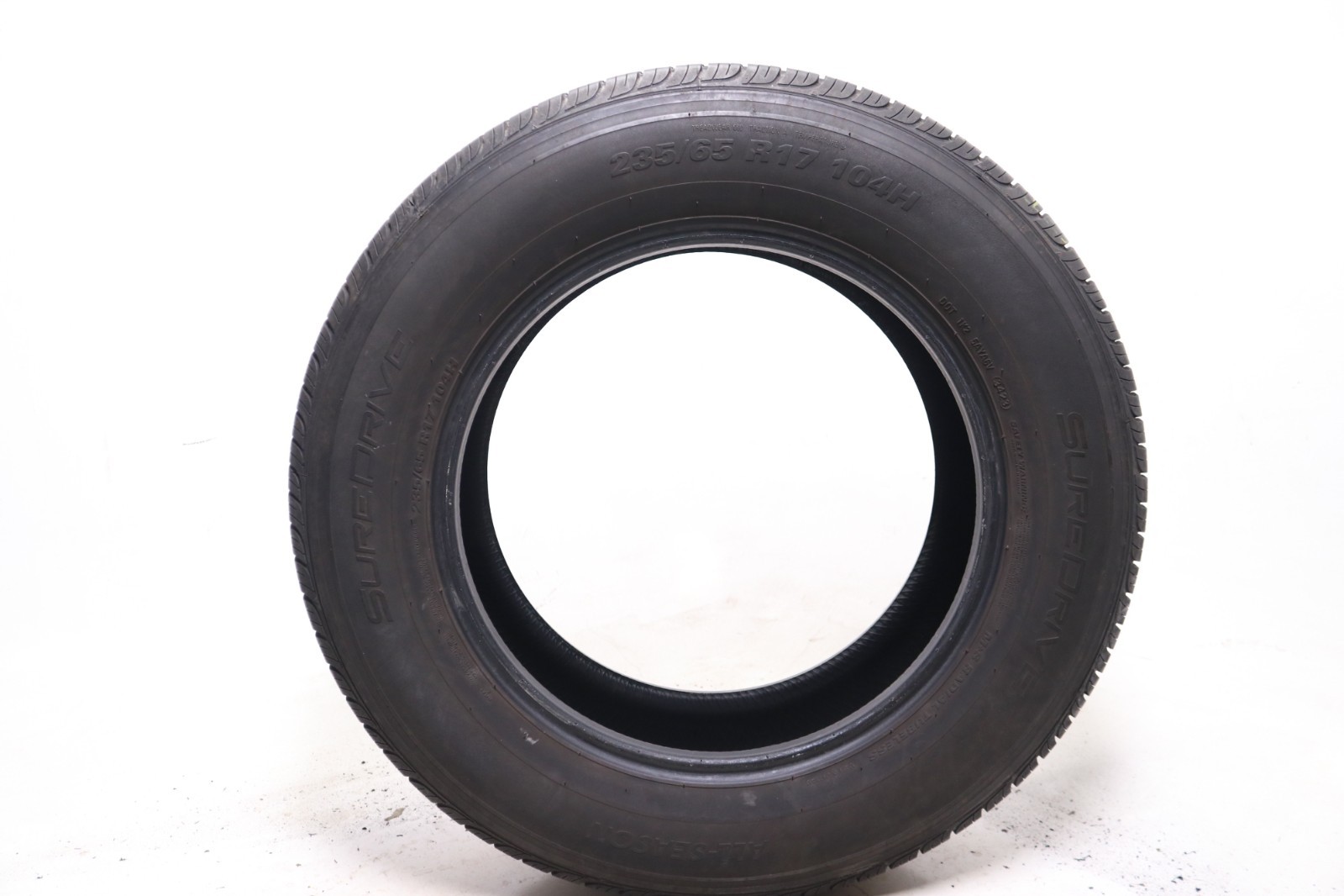 Set of 2 Used 235/65R17 SureDrive All-season – 104H – 9/32