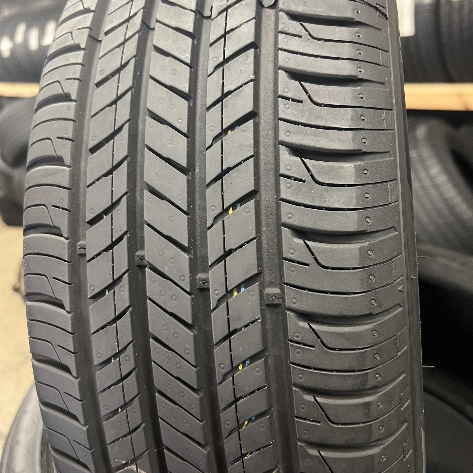 Set Of 2 Tires Likenew Hankook Kinergy GT 205/60R16 92H DOT.3923 9/32 NO Patch