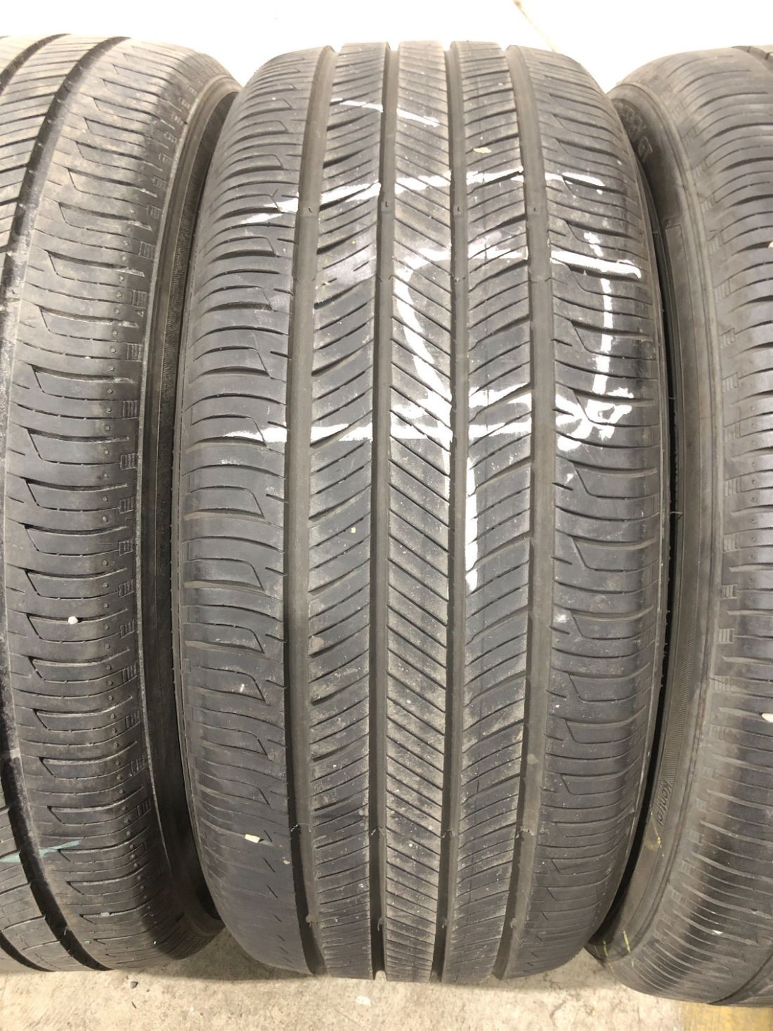 4x P215/45R18 Hankook Kinergy GT 7/32 89 V Used Tires 2154518