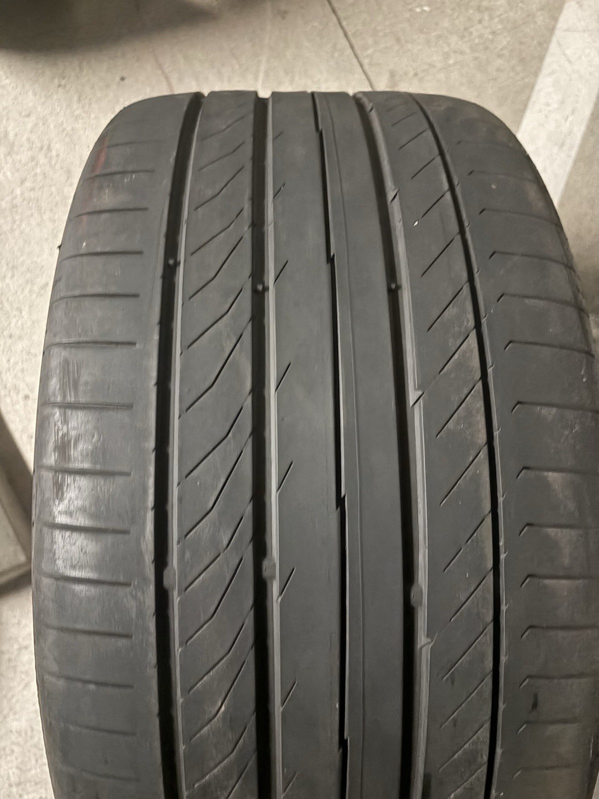 1 – TAKEOFF 295/35R21 (103Y) Continental ContiSportContact 5P (N0) – 1067