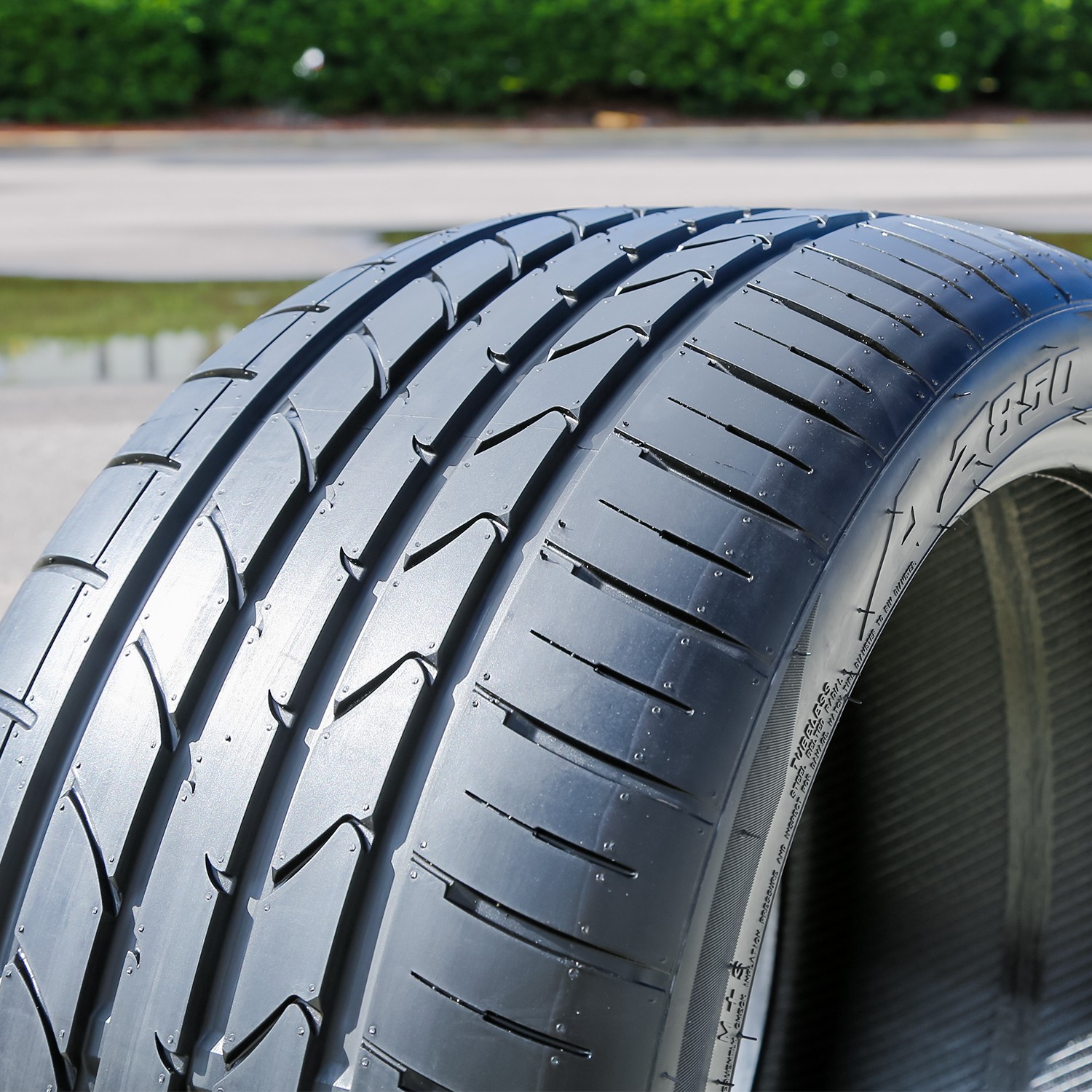 4 New Atturo AZ850 2x 235/35R20 92Y XL 2x 265/35R20 99Y XL Tires