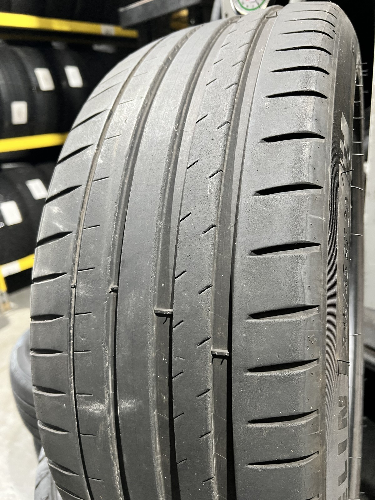 HIGH TREAD TIRES 1 Michelin Pilot Sport 4 245/45/20 245/45R20 103Y No Patch