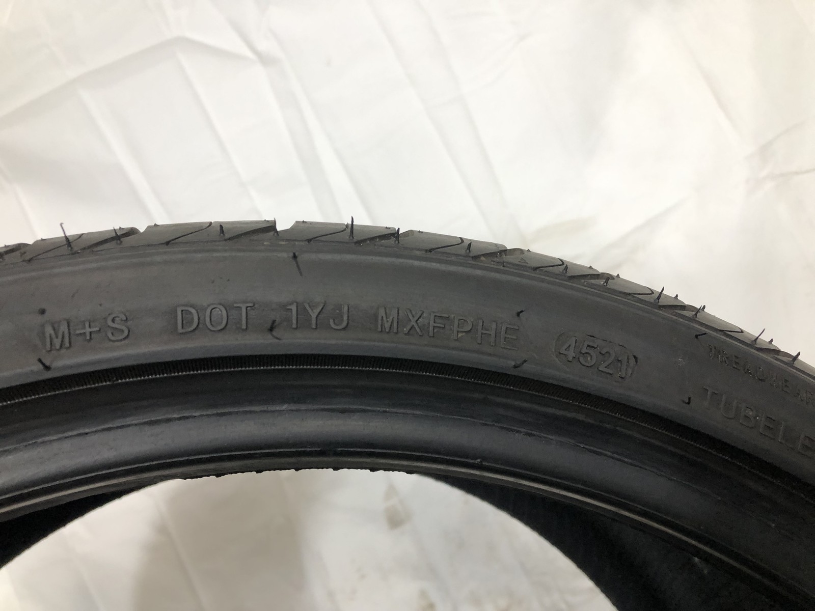 [1] Ironman Imove Gen 2 AS P265/30ZR19 265 30 19 Tire 9.25/32