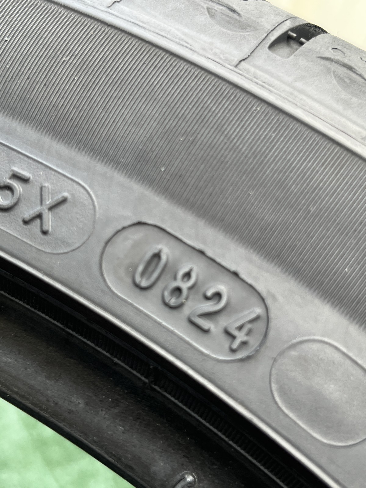 1 Tire Michelin Primacy Tour A/S ZP TPC 245/40R19 94V DOT.0824 7.5/32