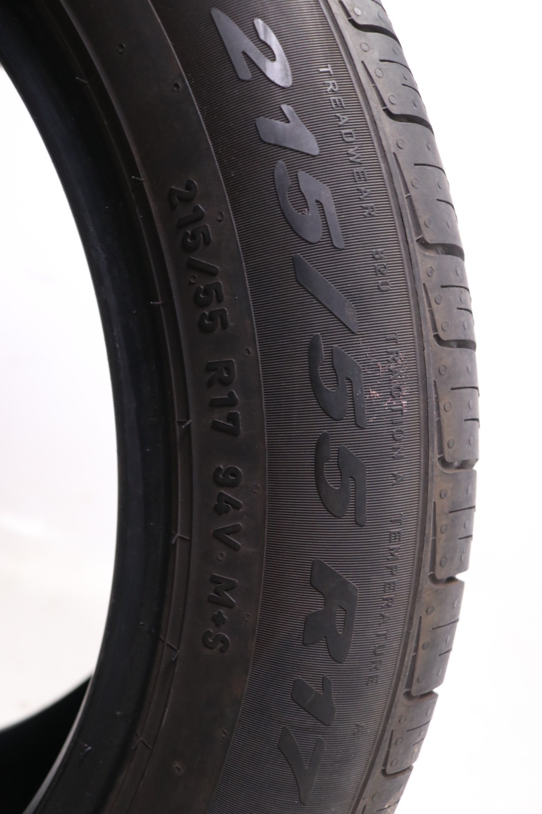 Set of 2 Used 215/55R17 Pirelli P4 Persist AS Plus – 94V – 9-10/32