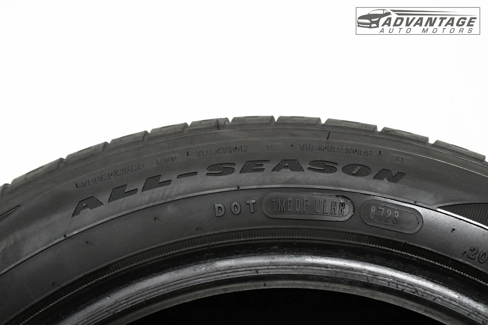 16-19 CHEVY CRUZE WHEEL TIRE GOODYEAR ASSURANCE 205/55 R16 ALL SEASON 8/32 OEM