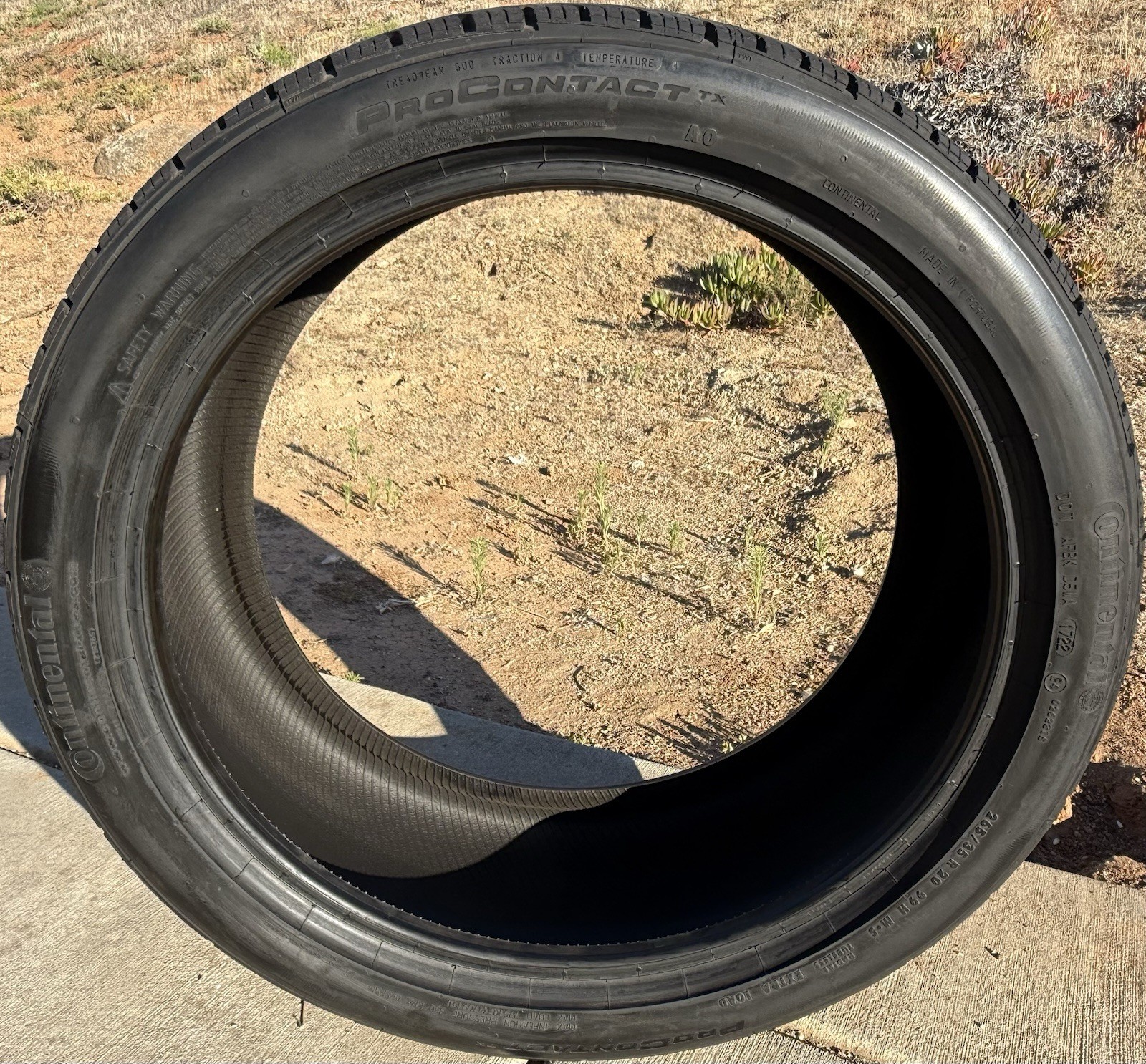 Set of TWO BRAND NEW 265/35R20 99H Continental ProContact TX AO All Season Tires