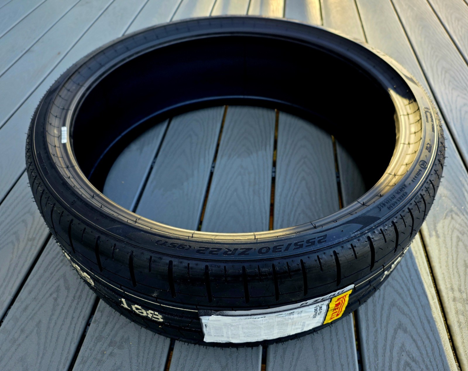 Pirelli P-ZERO PZ4 SPORT 255/30R22 95Y XL Ultra High Performance Tires 255 30 22