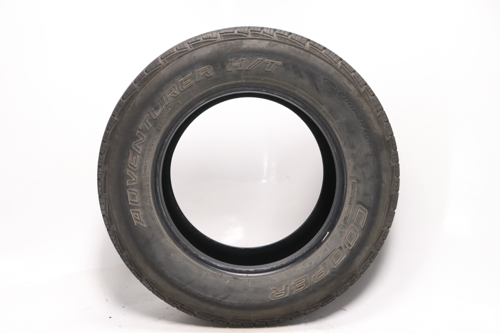 Used 255/65R17 Cooper Adventurer H/T – 110T – 8/32
