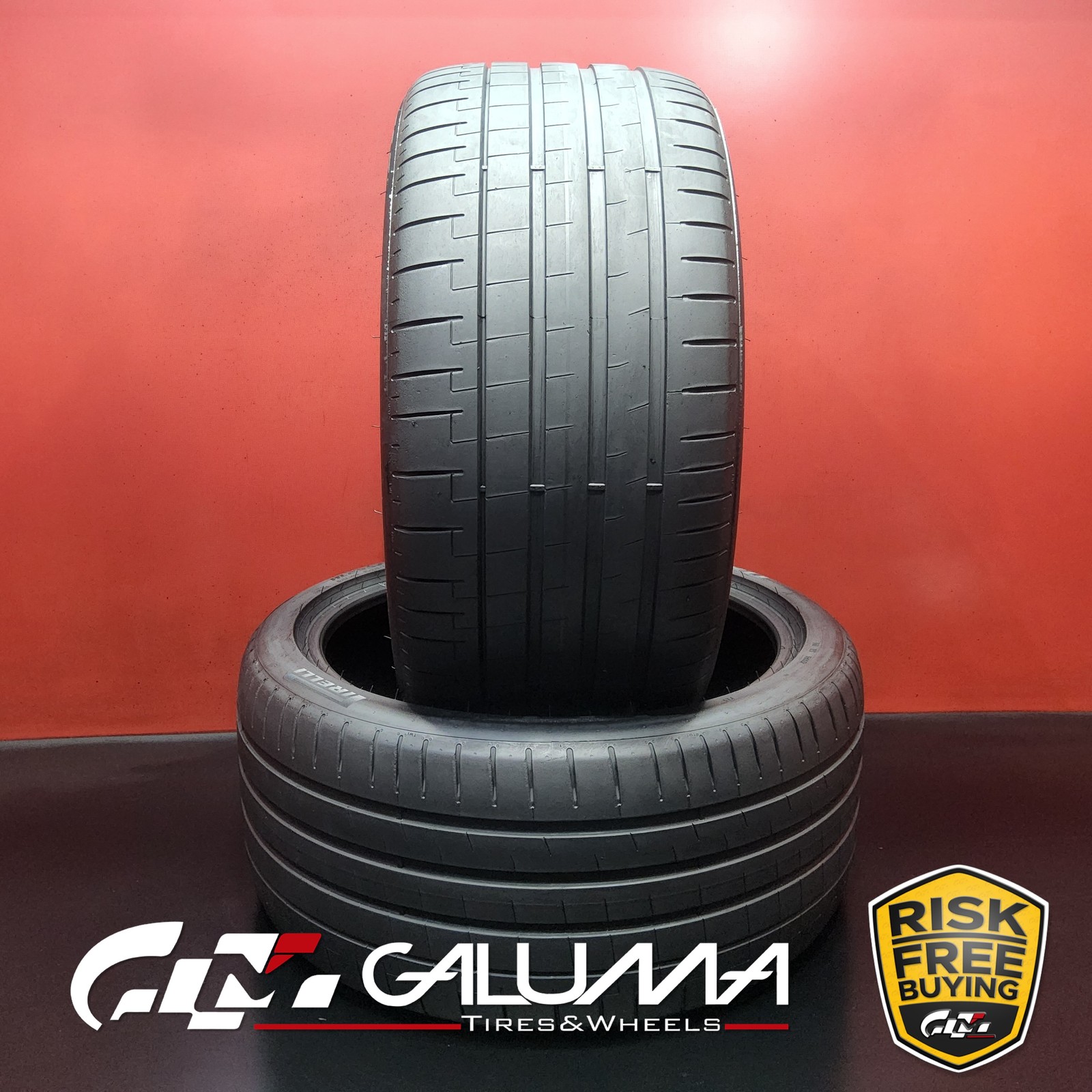 Set of 2 Tires Pirelli P-Zero (PZ5) ★ XL HL295/35/21 ZR21 2953521 110Y #96154