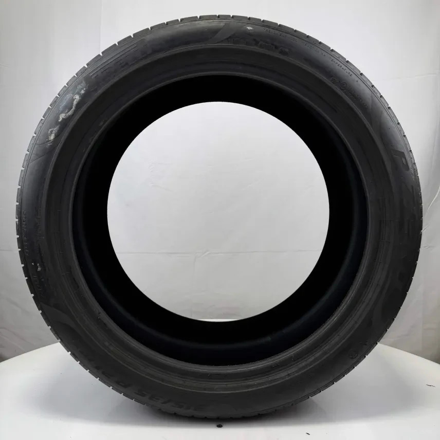 Used 315/35R21 Pirelli P Zero PZ4 Run Flat 111Y 8.5/32 (DOT 25)