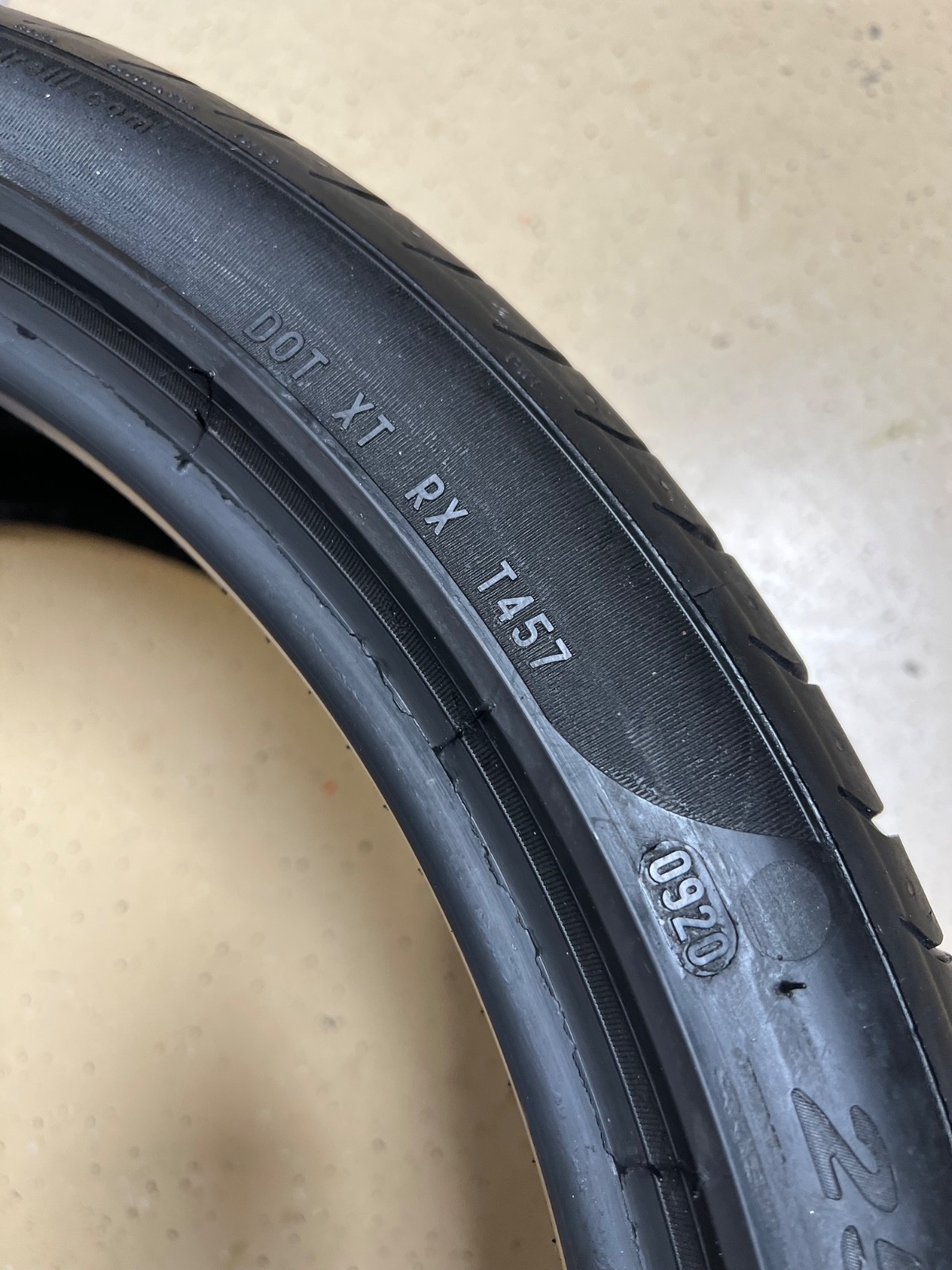 2 – TAKEOFF 255/35ZR20 XL (97Y) Pirelli P Zero (AM4) Aston – 7071 NO REPAIRS