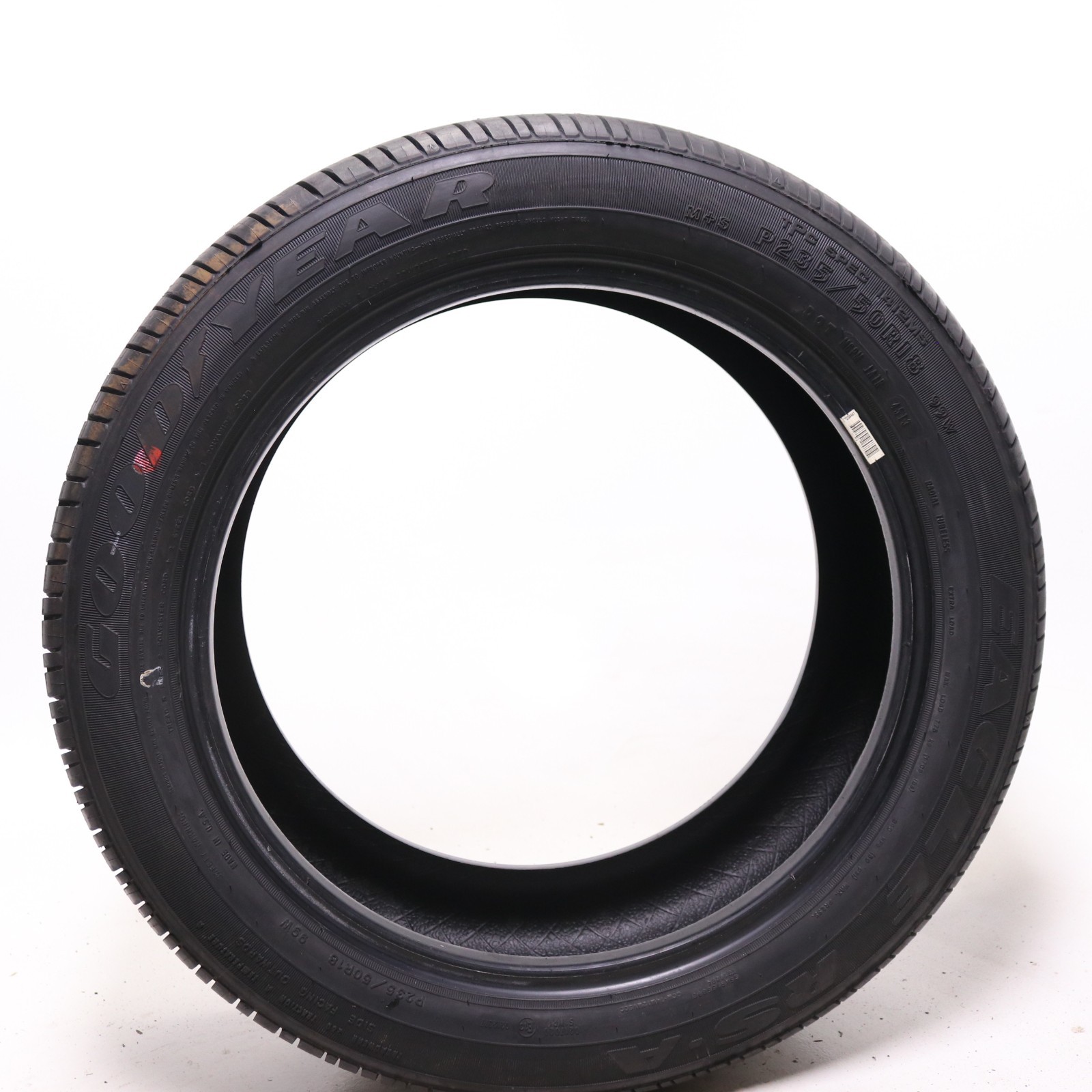 New 235/50R18 Goodyear Eagle RS-A – 99W – 11/32