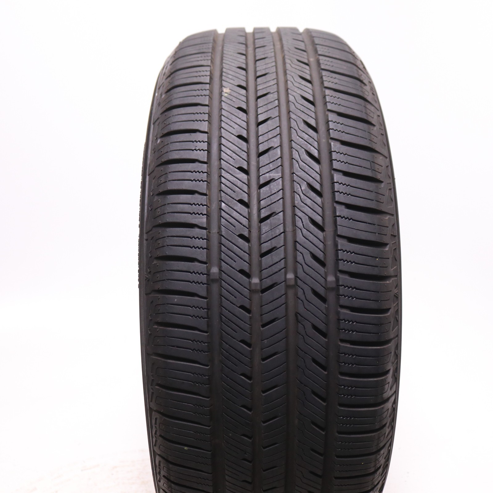 Set of 2 Used 245/55R19 Yokohama YK-CTX – 103H – 8.5-9.5/32 No Repairs