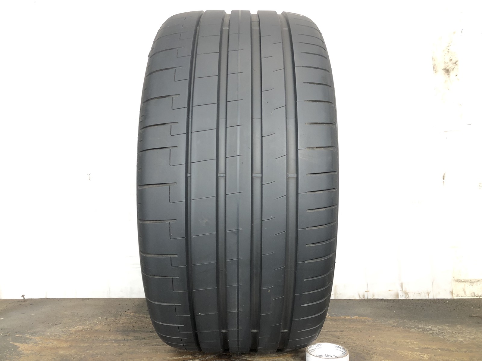 [1] Pirelli P Zero PZ5 PNCS P325/35R23 325 35 23 Tire 9.0/32