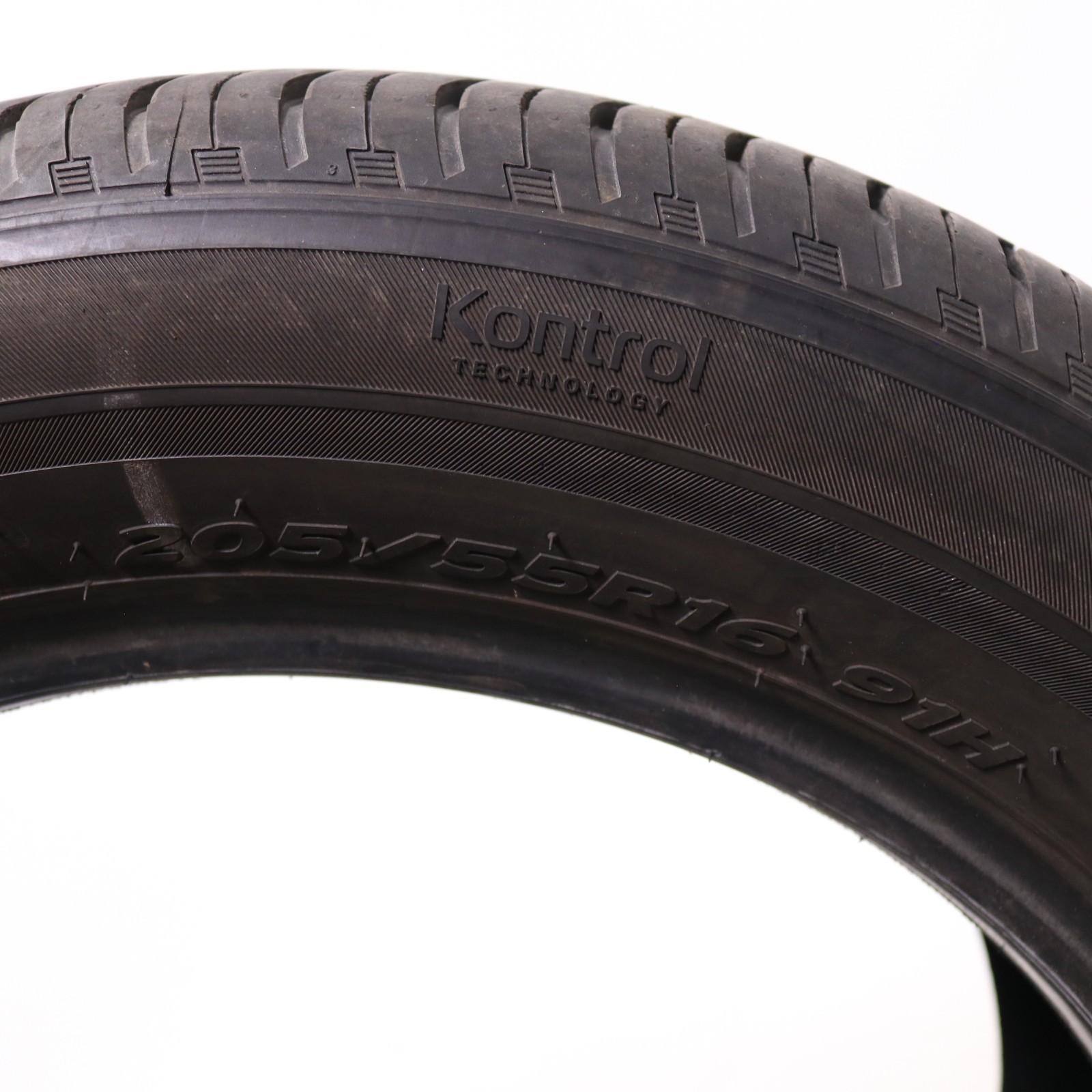 Set of 4 Used 205/55R16 Hankook Kinergy GT – 91H – 8-8.5/32