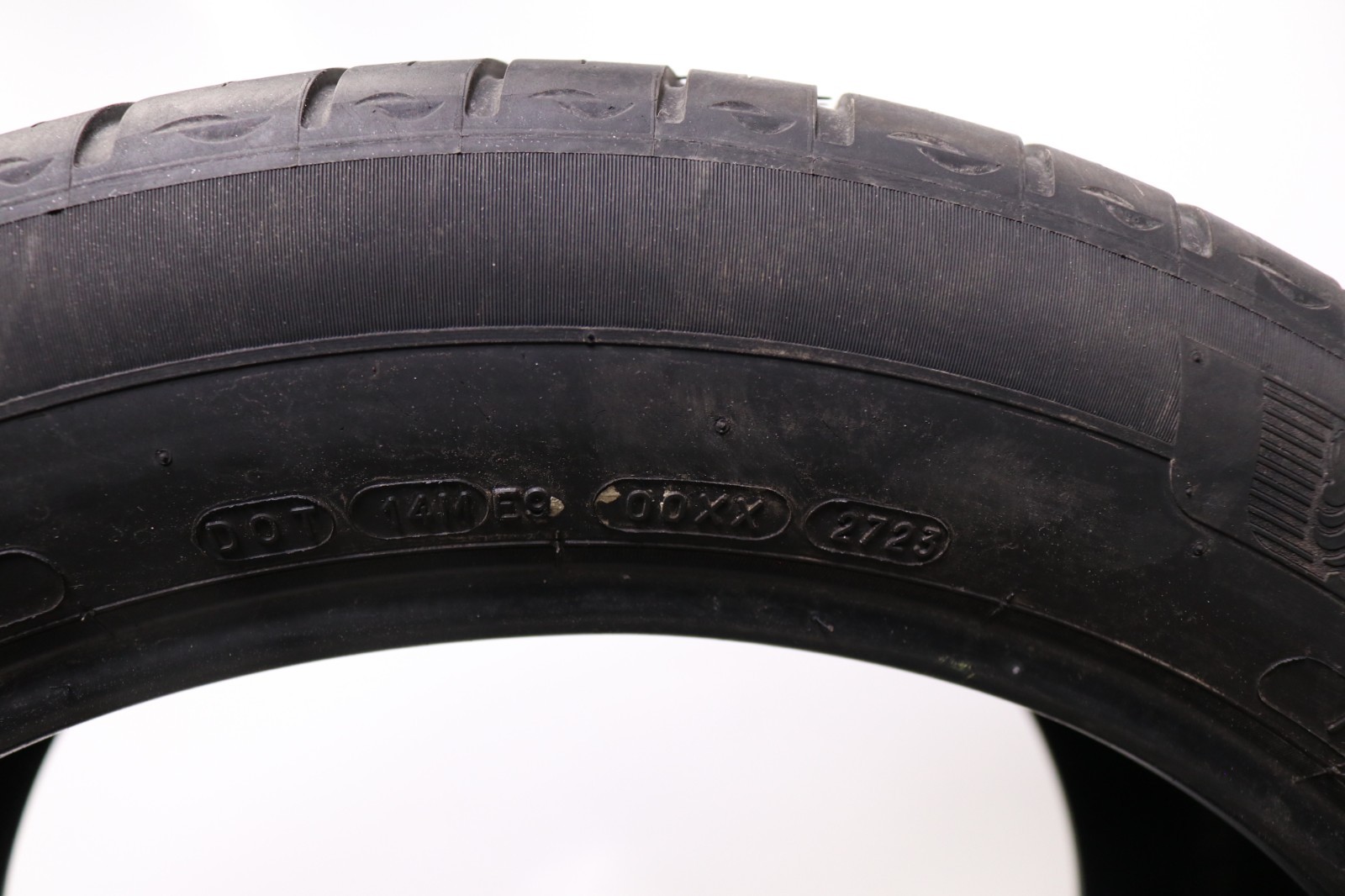 Set of 2 Used 315/40R21 Michelin Primacy Tour A/S MO – 111H – 6-7/32