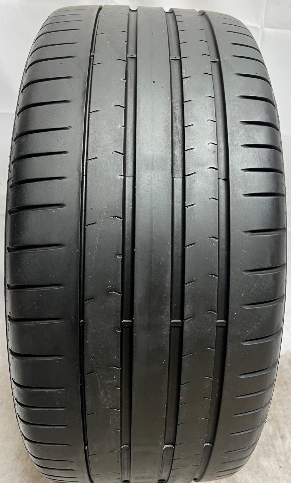 1 – NICE 255/35R19 XL (96Y) Pirelli P Zero PZ4 RSC (*) BMW OEM – 7119