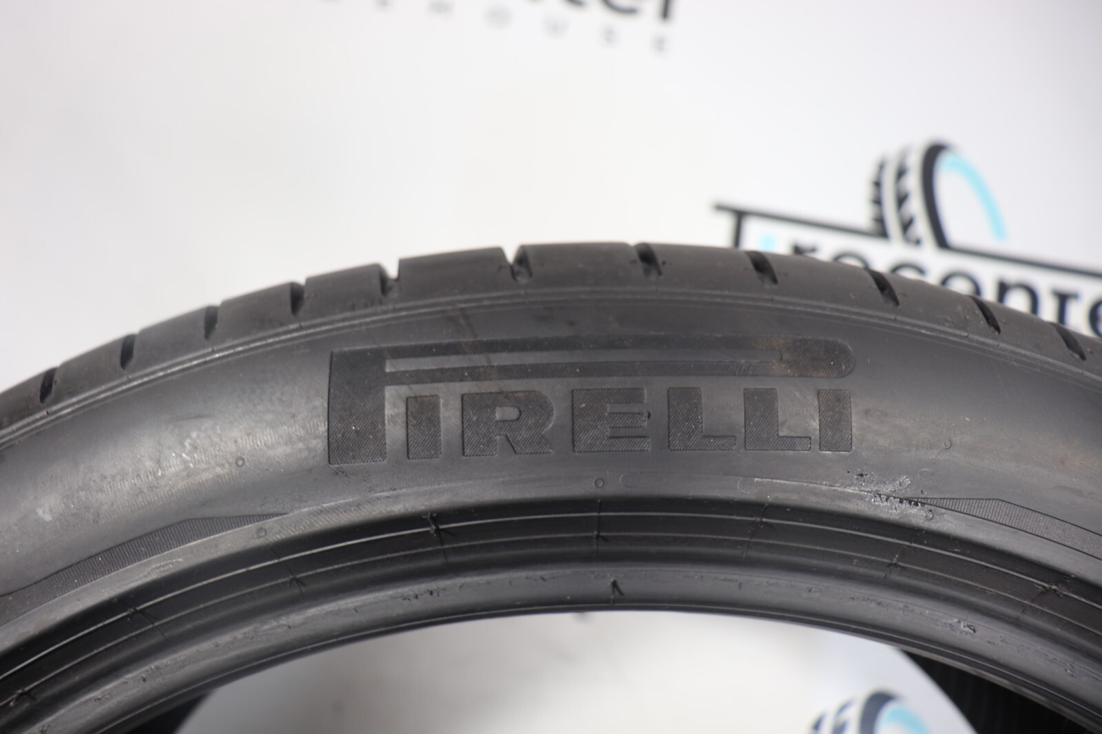 Used 315/35R21 Pirelli P Zero PZ4 Run Flat RSC 111Y – 6.0/32