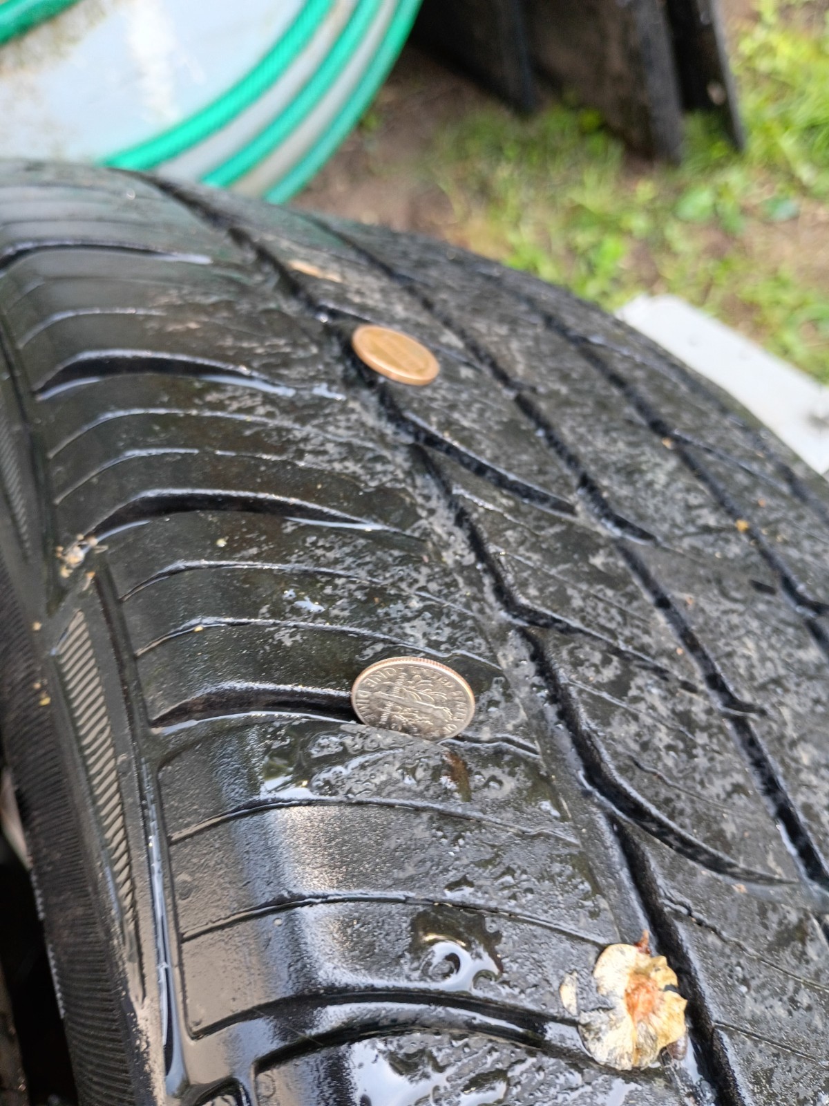 2 Tires 255/55R20
