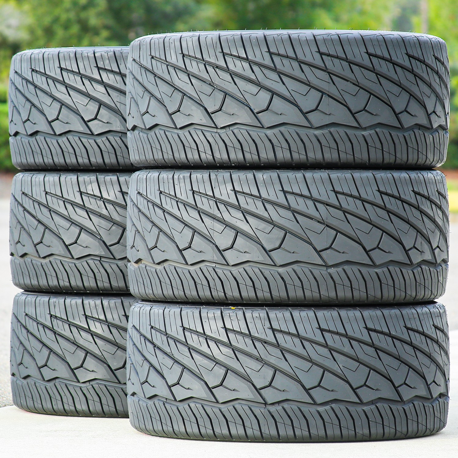 2 Tires Venom Power Ragnarok GTS 235/35ZR20 235/35R20 92W XL AS High Performance