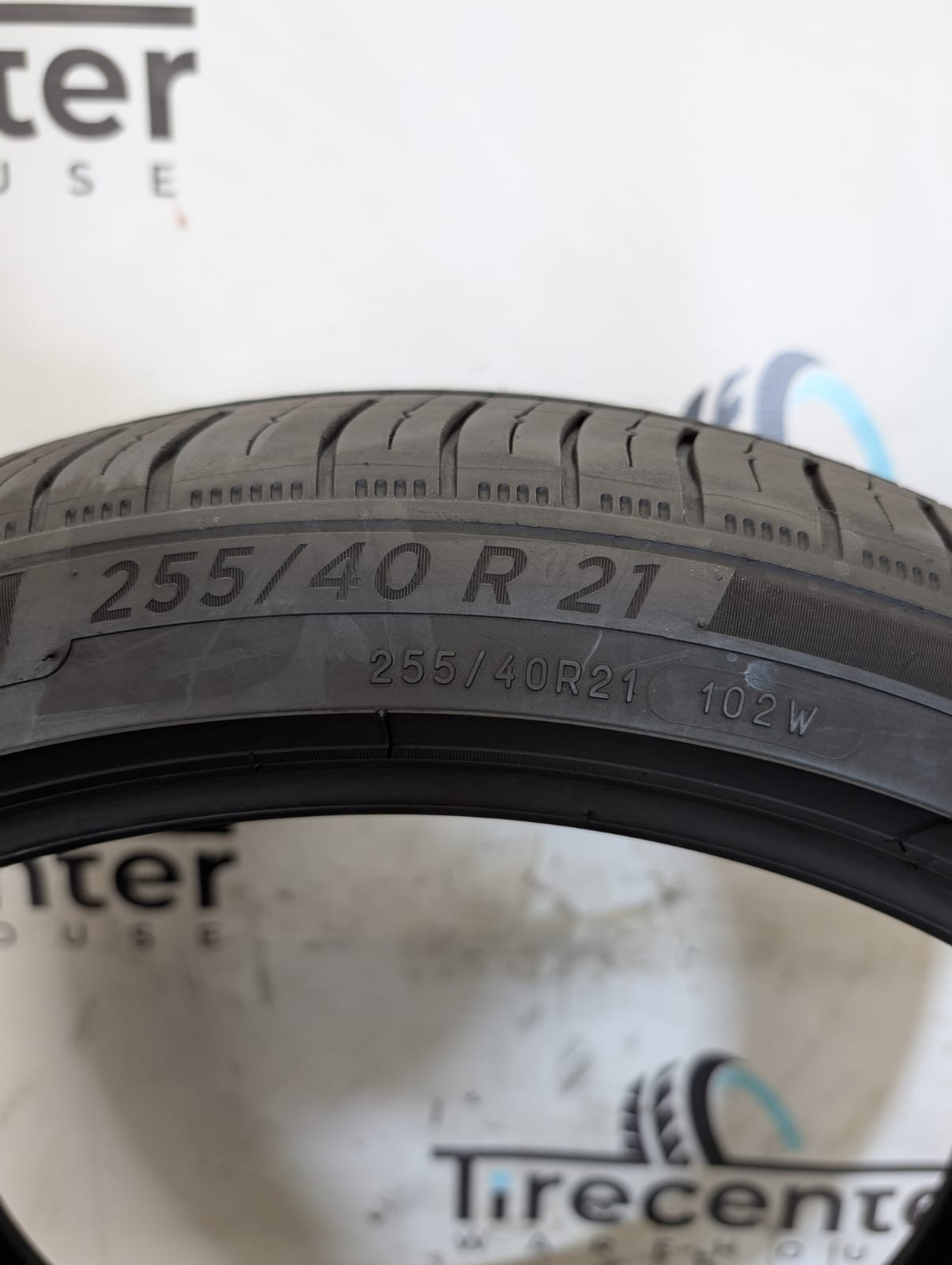 Used 255/40R21 Michelin Primacy Tour A/S GOE 102W – 6.5/32