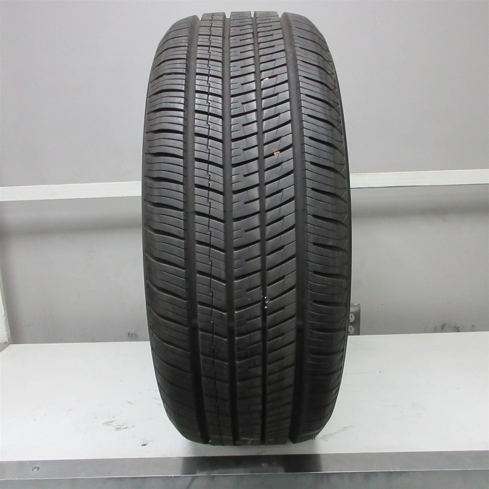 245/50R20 Yokohama Avid Ascend GT 105V Used Tire (11/32nd) NO PATCHES! (QTY 1)