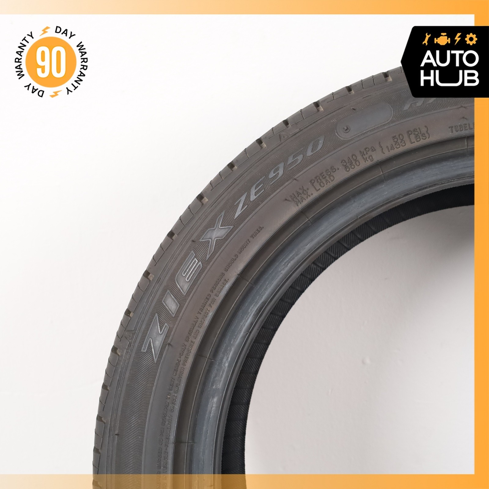 205/50R17 Falken Ziex ZE950 205 50 17′ 93W 8.5/32″ Tire Set of 2