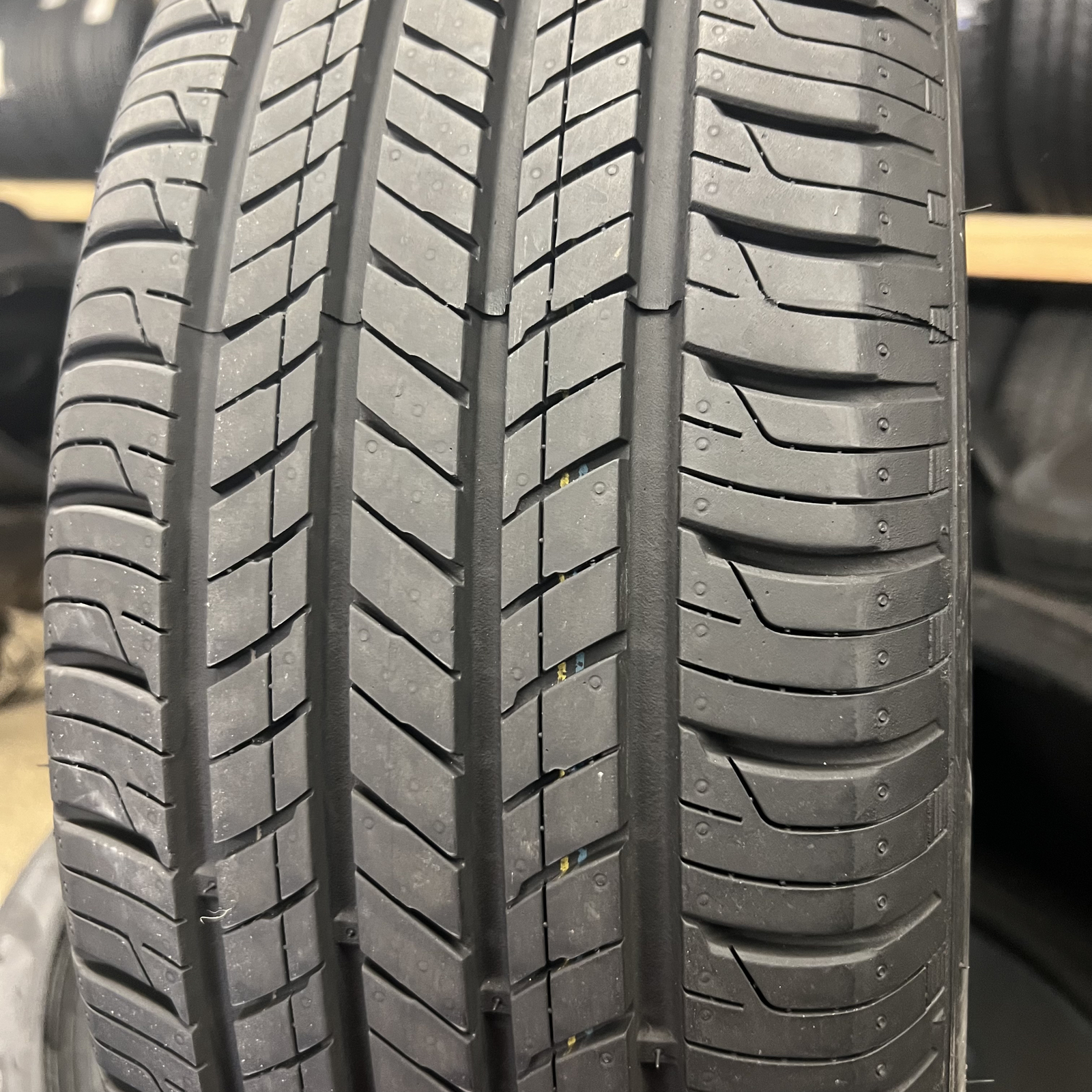 Set Of 2 Tires Likenew Hankook Kinergy GT 205/60R16 92H DOT.3923 9/32 NO Patch