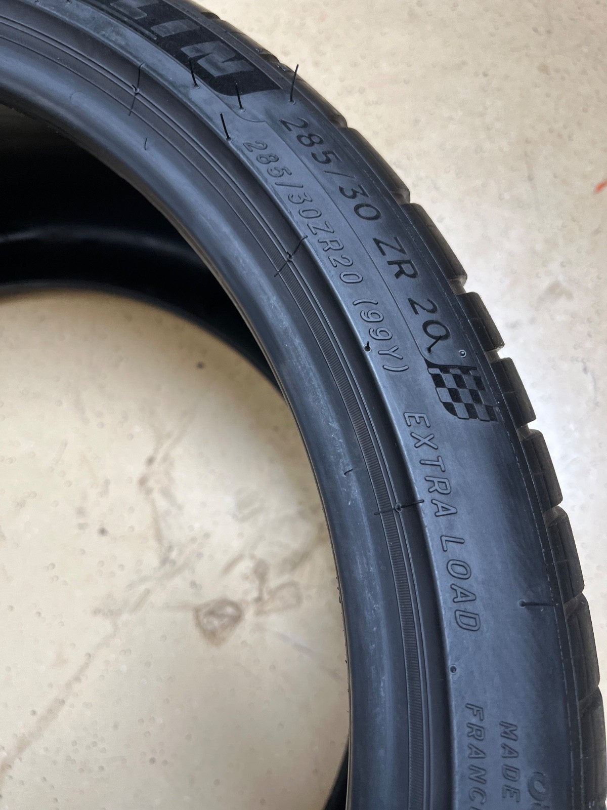 1 – NO REPAIRS 285/30ZR20 XL (99Y) Michelin Pilot Sport 4 S (*) BMW OEM – 7110