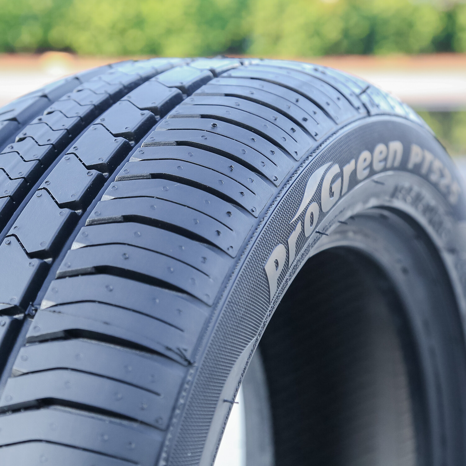2 Tires Petlas Progreen PT525 205/55R16 91H Performance
