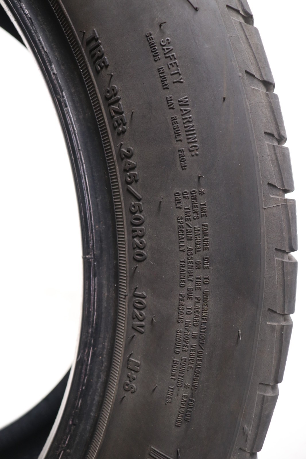 Set of 4 Used 245/50R20 Goodyear Assurance MaxLife – 102V – 9.5-10.5/32