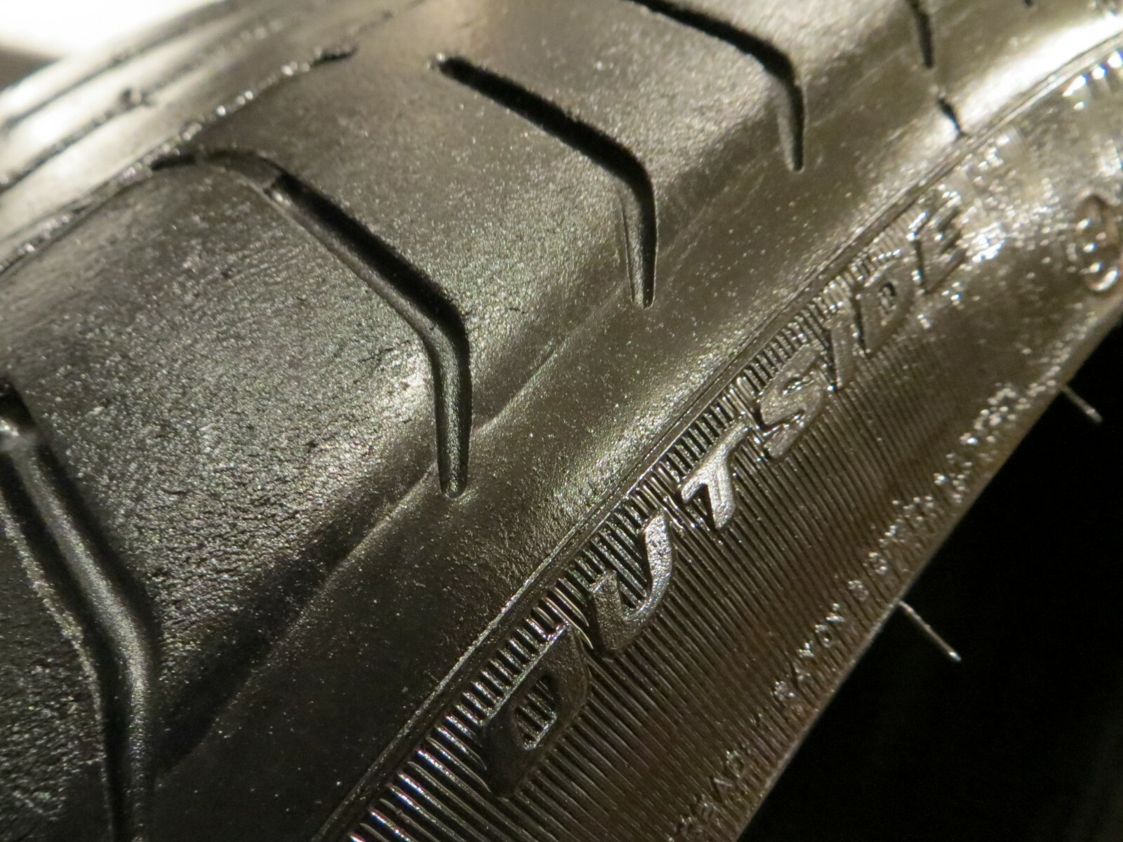 1 ONE PIRELLI P ZERO PZERO 245/35/ZR20 91Y NO OEM PORSCHE FRANCE 245 35 20 1693