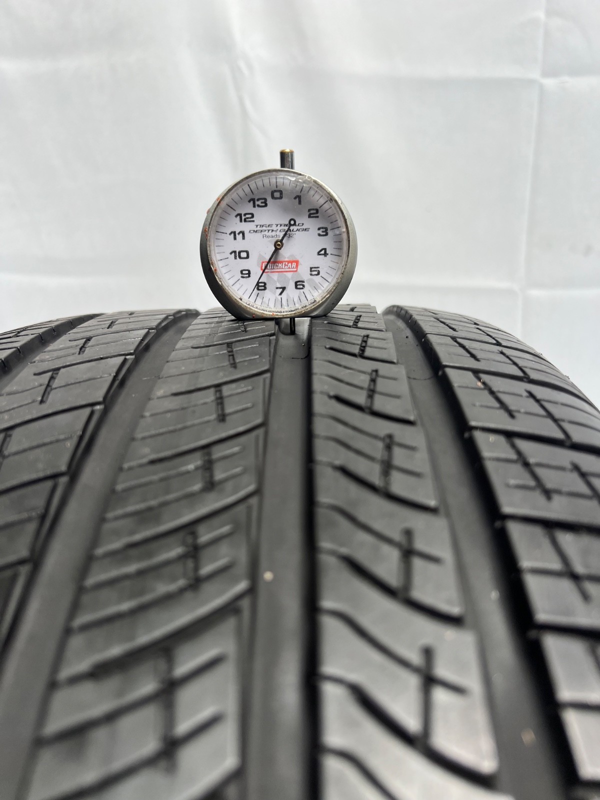 1 – TAKEOFF 245/40R19 XL (98H) P Zero MS Run Flat (RE0) Audi OEM – 7170