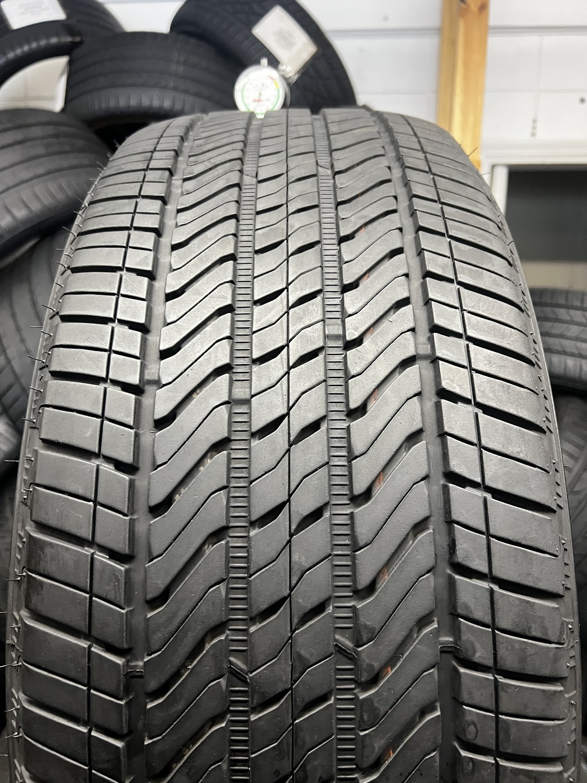 Set Of 2 Tires Bridgestone Alenza A/S 02 275/50R22 111H