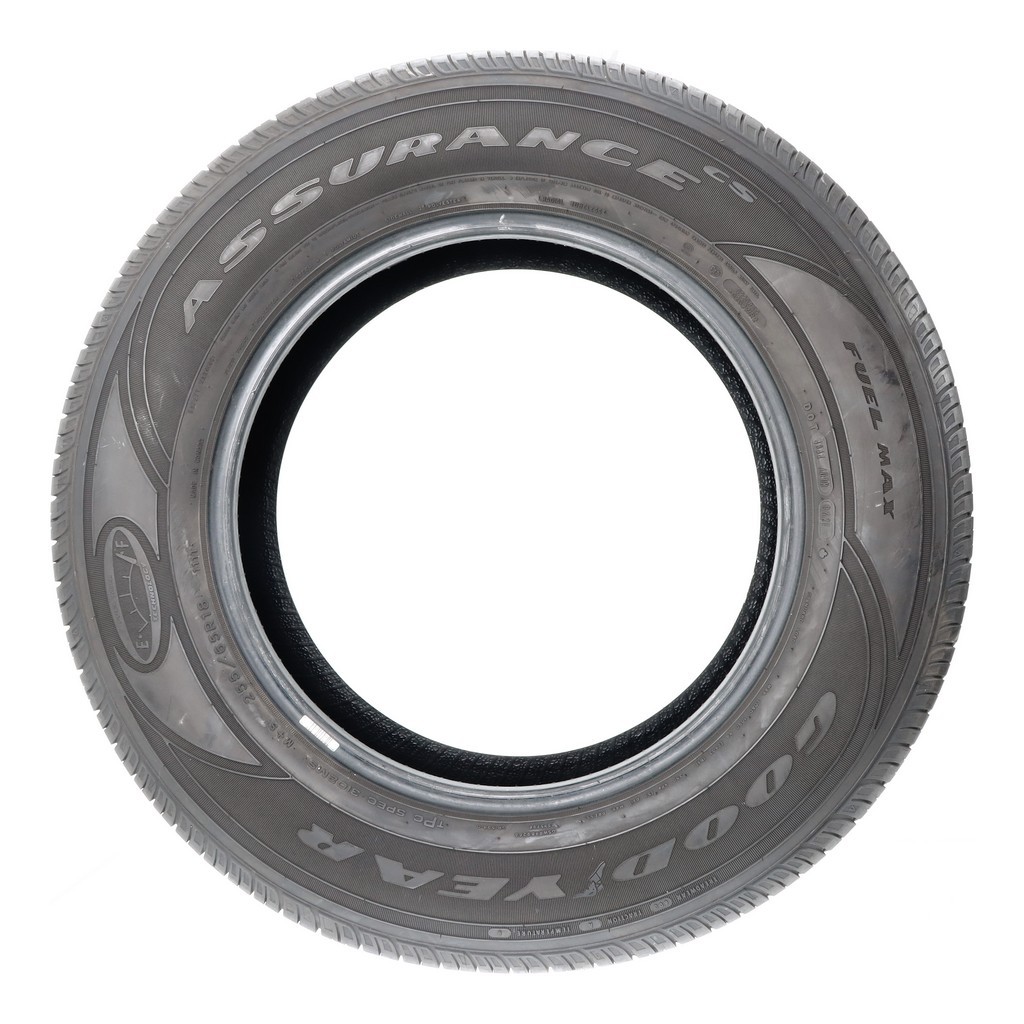 Set of (4) Used 255/65R18 Goodyear Assurance CS Fuel Max 111T – 6-7.5/32