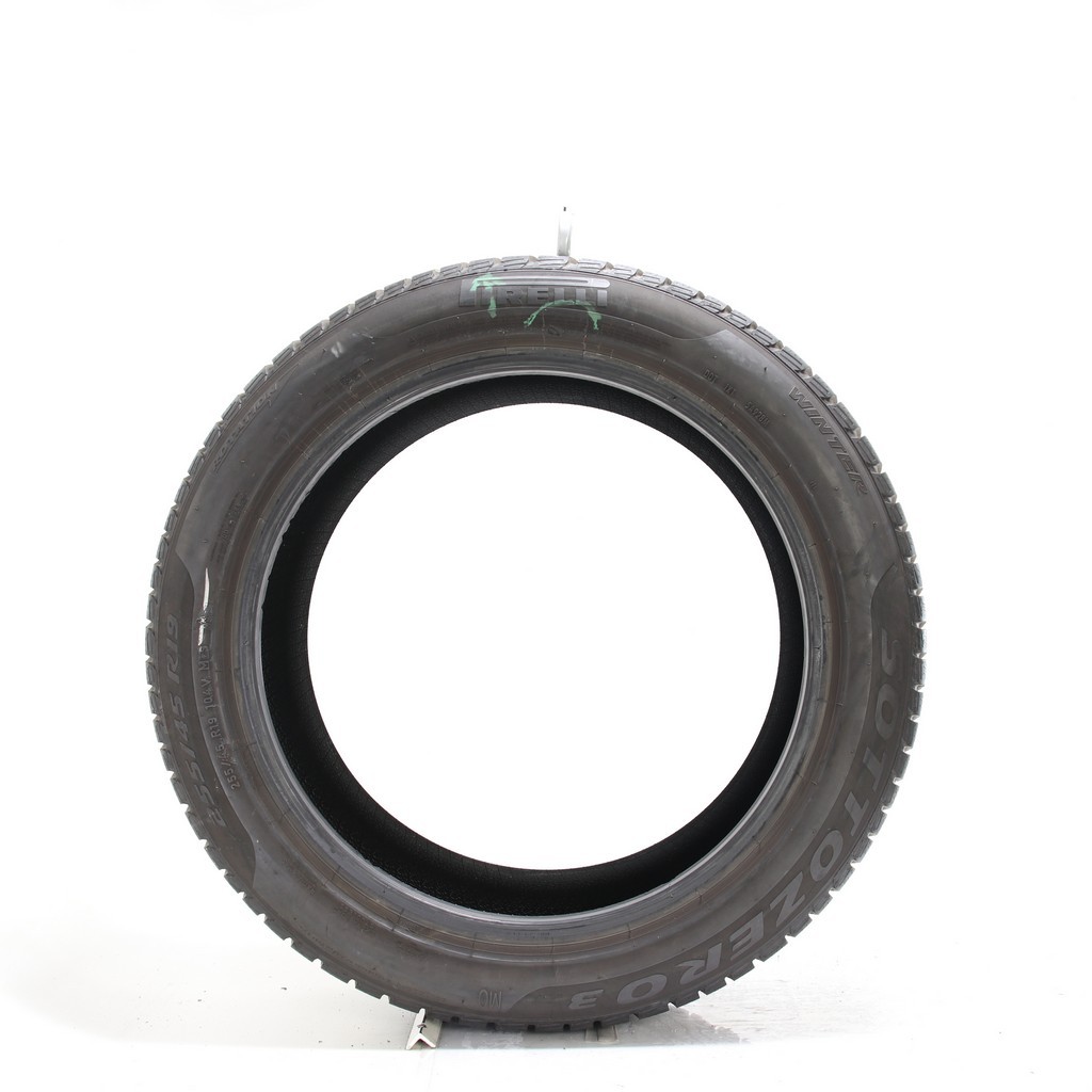 Set of (4) Used 255/45R19 Pirelli Winter Sottozero 3 MO 104V – 6.5-7/32