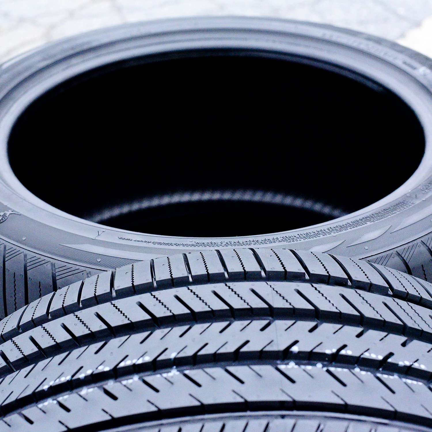 Tire 265/35R20 Atlas Tire Force UHP AS A/S High Performance 99Y XL