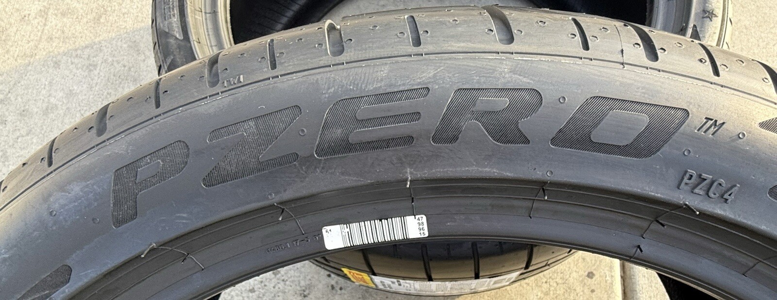 TWO NEW 275/35ZR19 Pirelli P Zero Corsa PZC4 Tires Like Michelin Cup 2 2753519