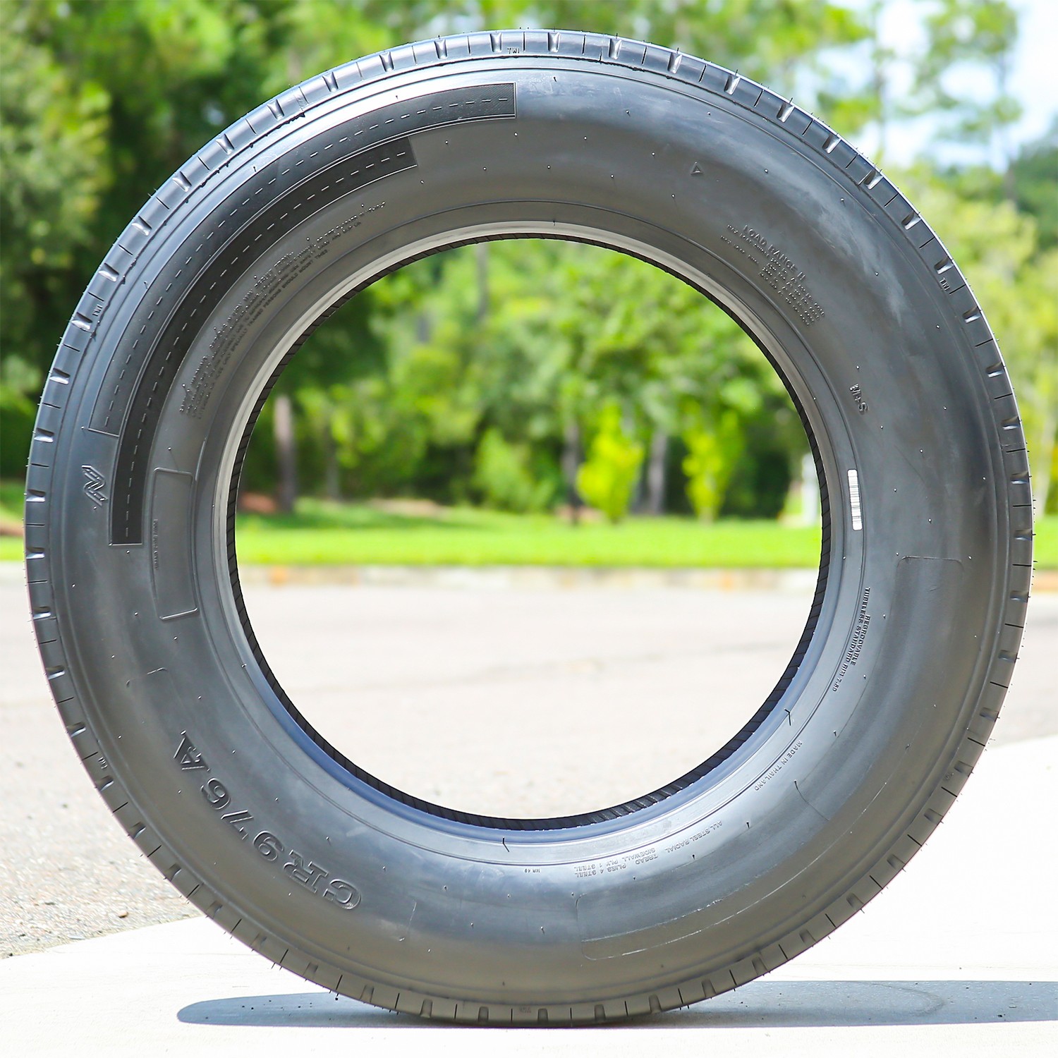 Trazano CR976A 255/70R22.5 140/137M H 16 Ply All Position Commercial Tire