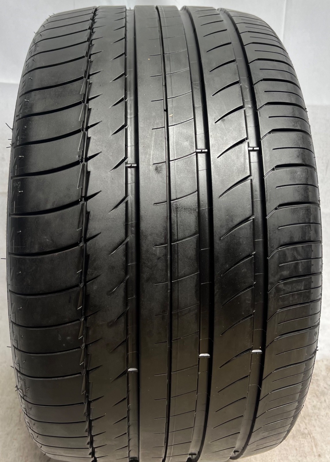 1 – TAKEOFF 285/30ZR18 (93Y) Michelin Pilot Sport PS2 (N3) Porsche – 6149