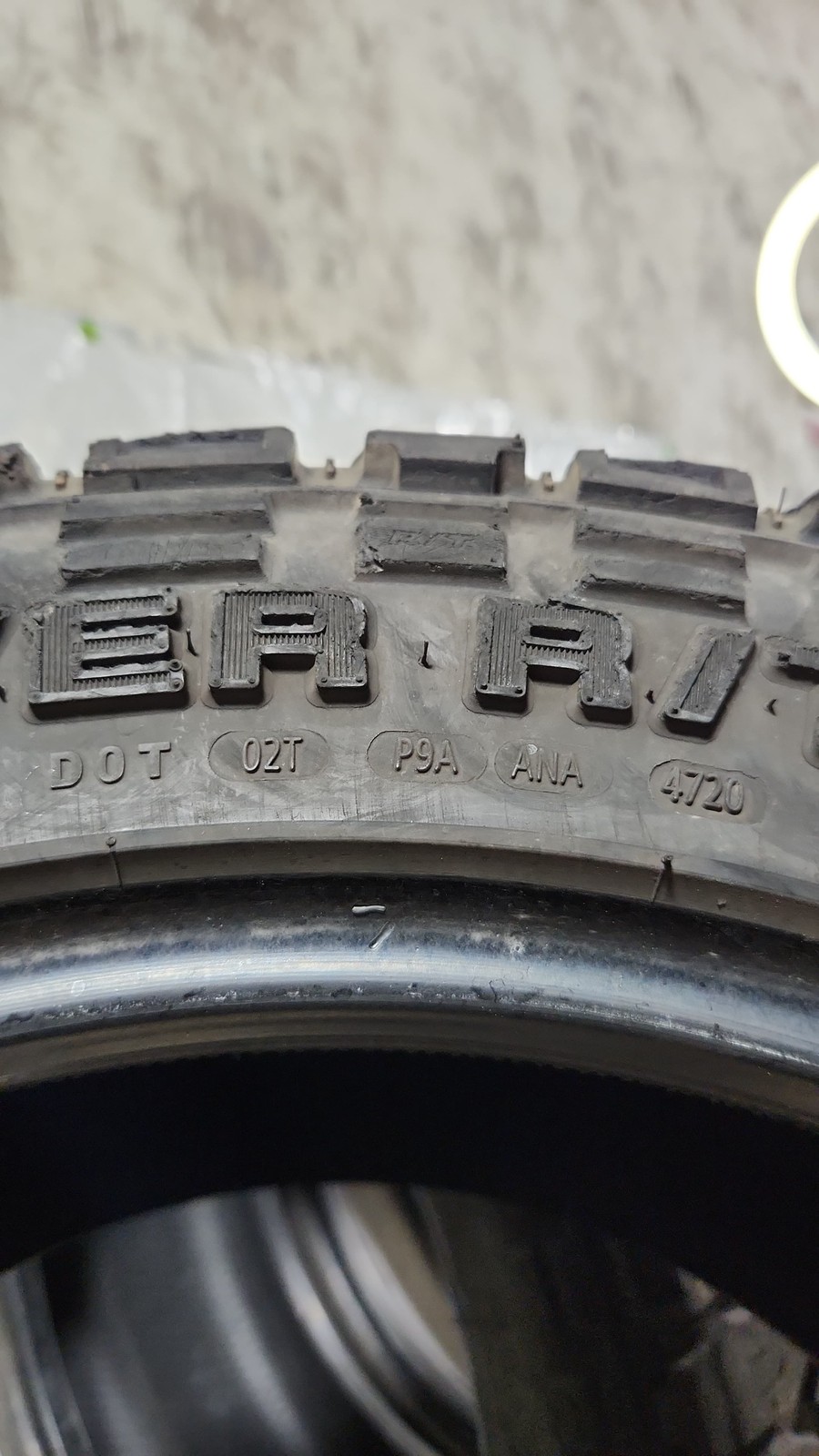 Set of 4 – 275/55R20 Kenda Klever R/T – Used Tires