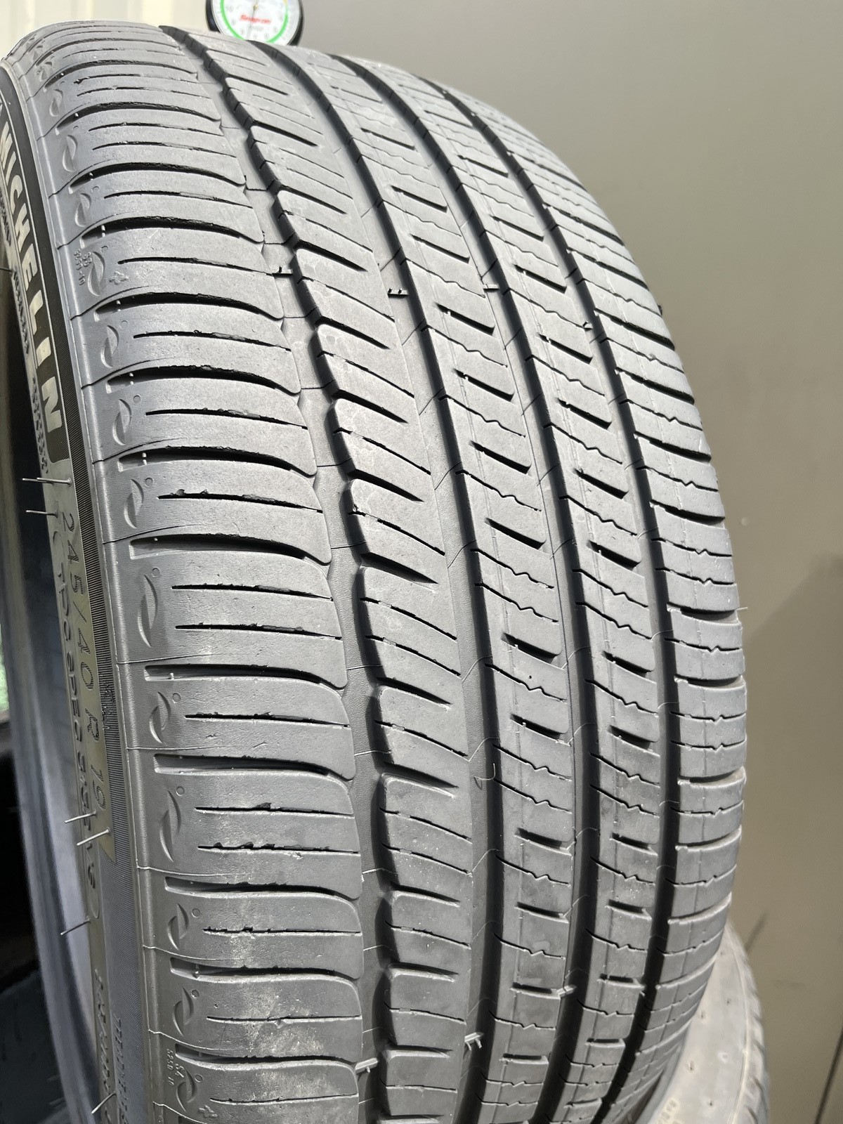 1 Tire Michelin Primacy Tour A/S ZP TPC 245/40R19 94V DOT.0824 7.5/32