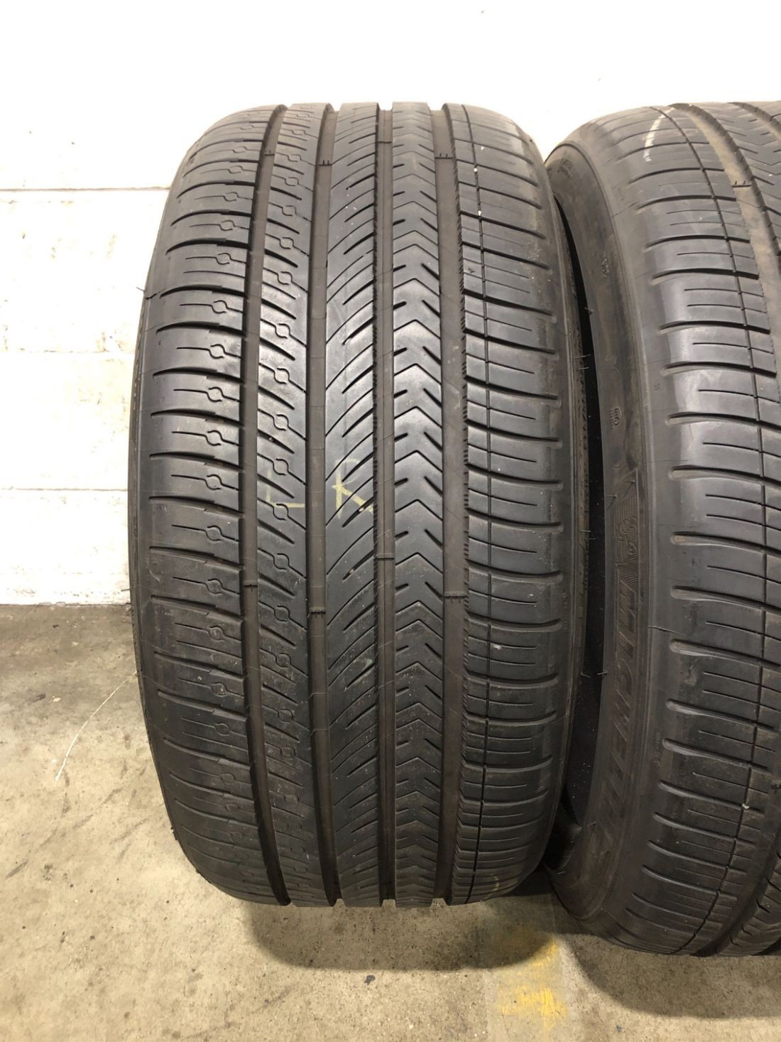 2x P275/35R21 Michelin Pilot Sport A/S 4 TO 8/32 103 W Used Tires 2753521