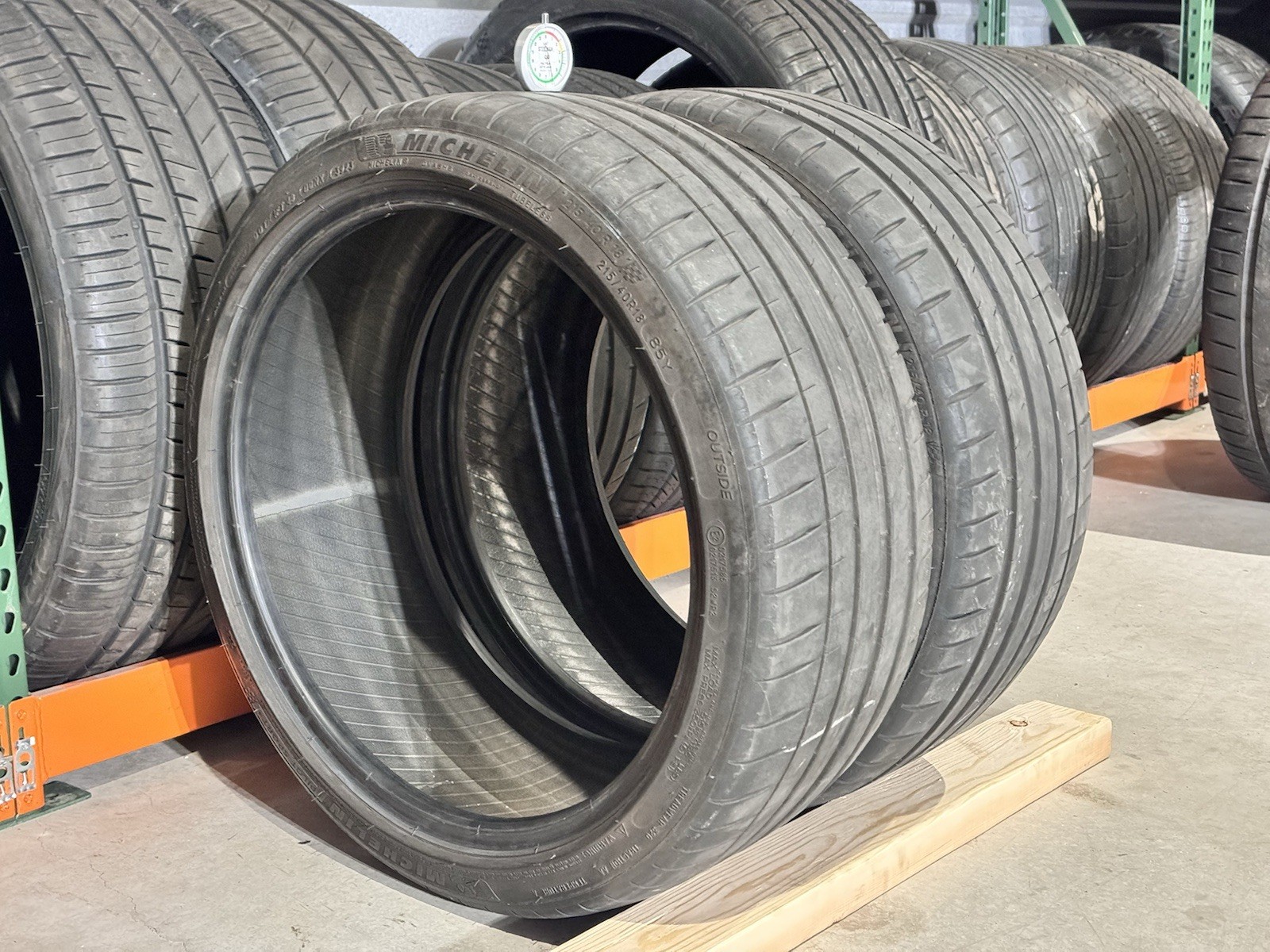2 Used P215/40R18 Michelin Pilot Sport 4 85 Y – 6.5/32 (2x)