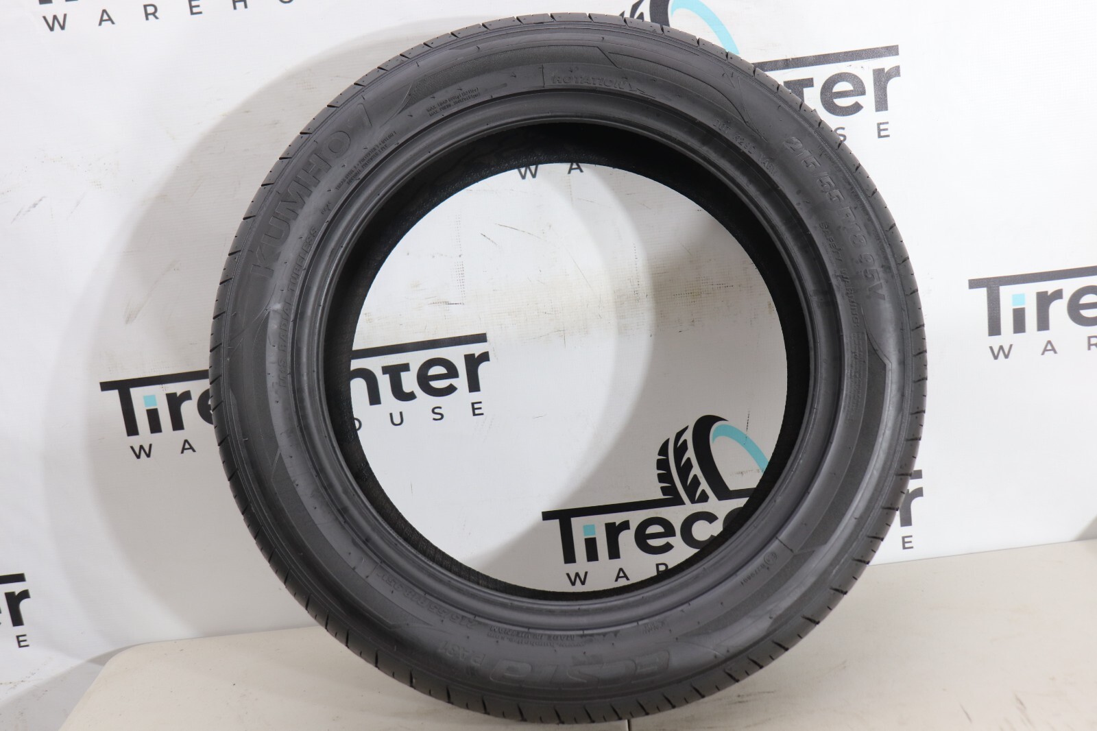 Used 215/55R18 Kumho Ecsta PA31 95V – 9/32”