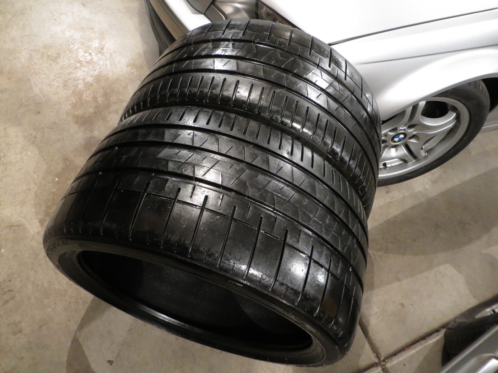 ALMOST NEW 2 TWO PIRELLI P ZERO PZ4 CORSA PZC4 NO 315/30ZR22 107Y 315 30 22 3212