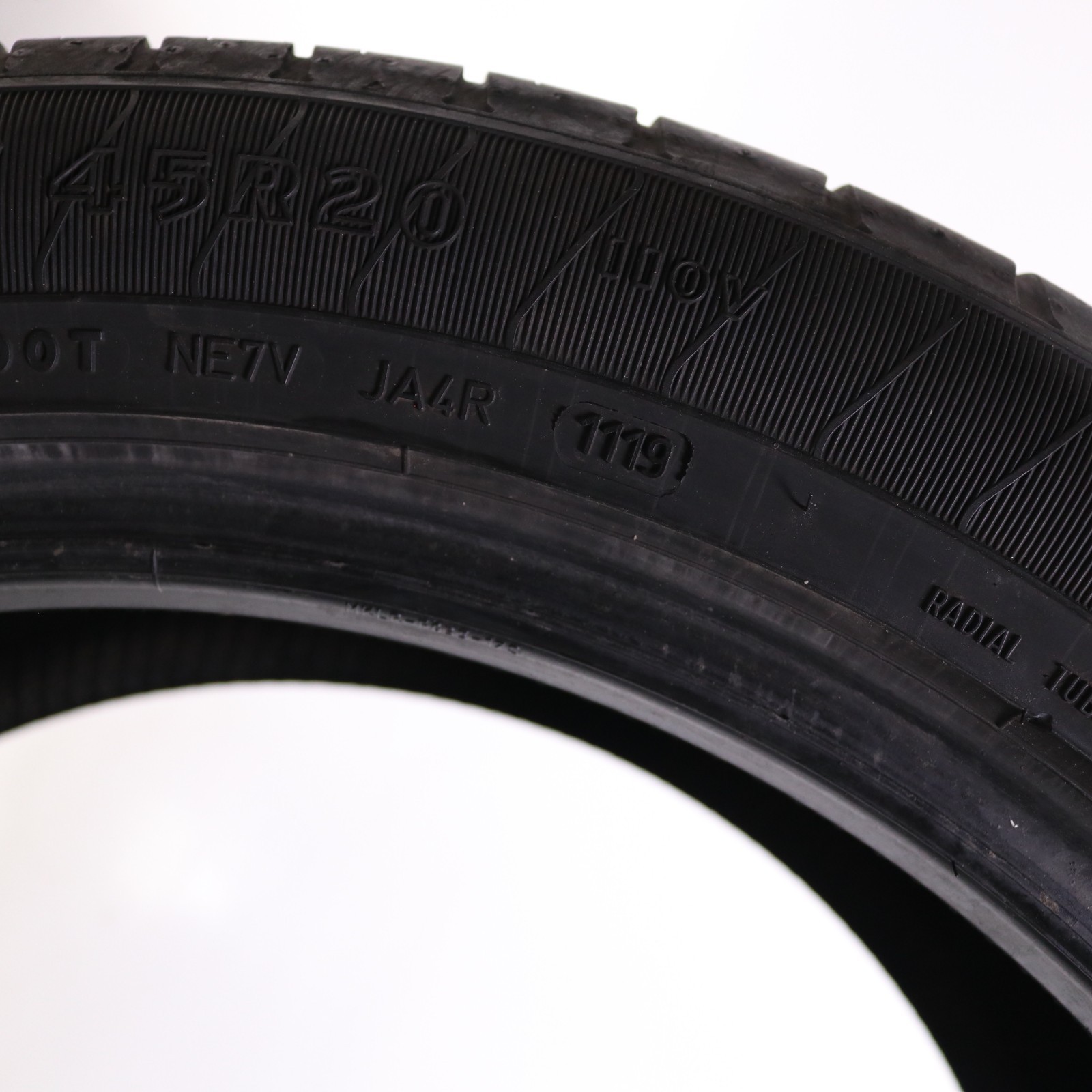 Used 275/45R20 Goodyear Eagle LS 2 N1 – 110V – 6.5/32 No Repairs